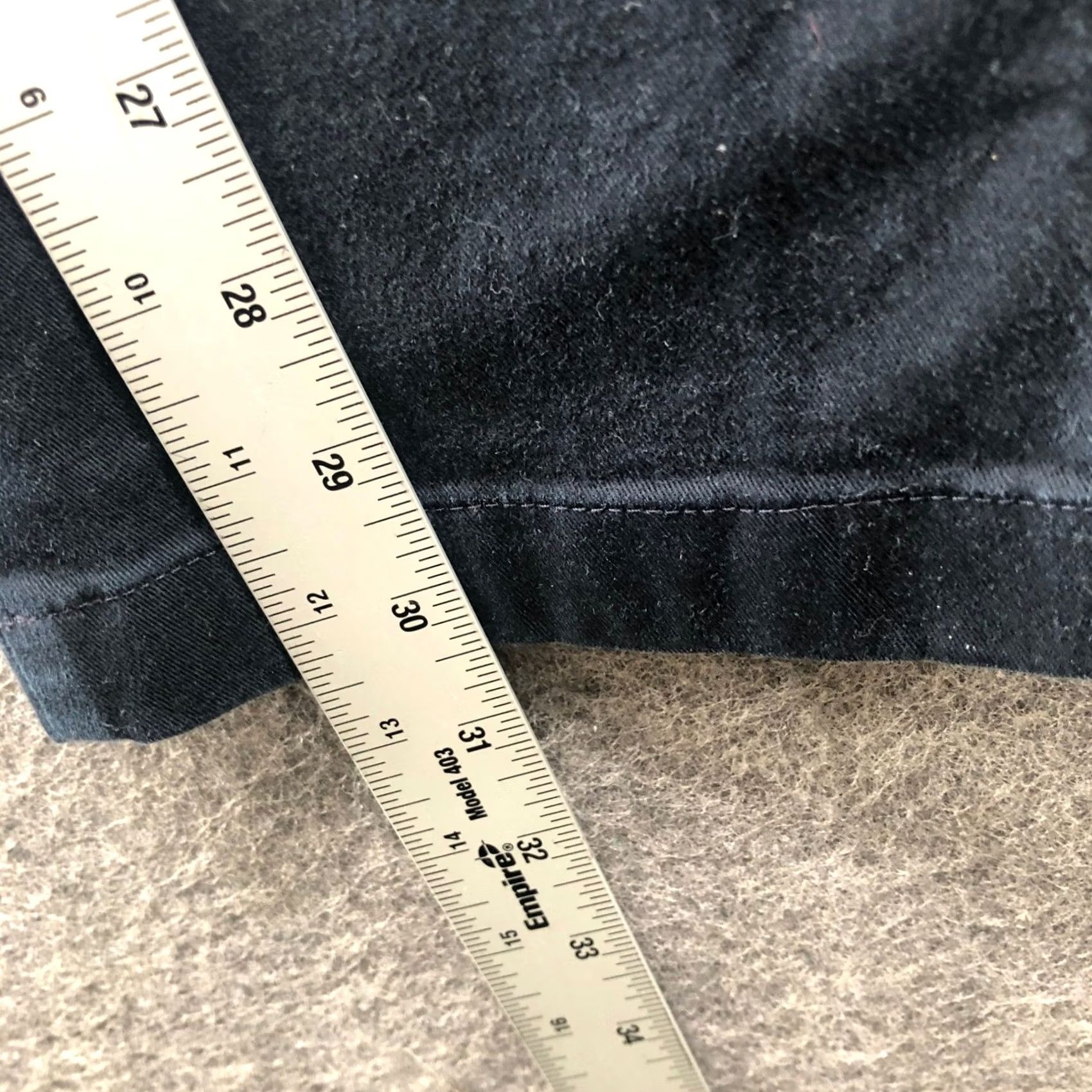 Uniqlo 20 Renewal the terms are “Slim Fit” and provides measurements/Weathers use Brand Name "Uniqlo Size US 31 - 7 Thumbnail