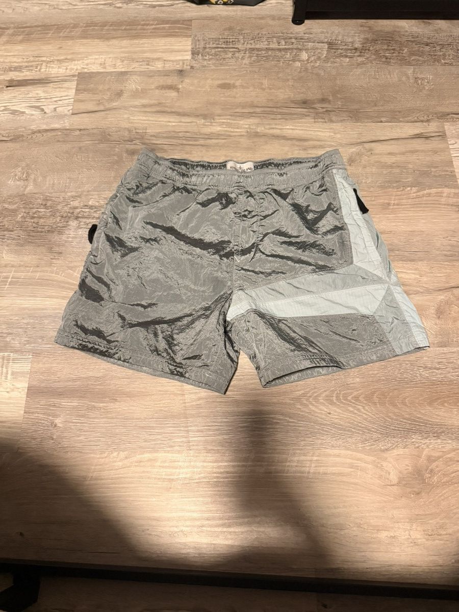 Stone Island Stone Island Shorts Size US 32 / EU 48 - 1 Thumbnail