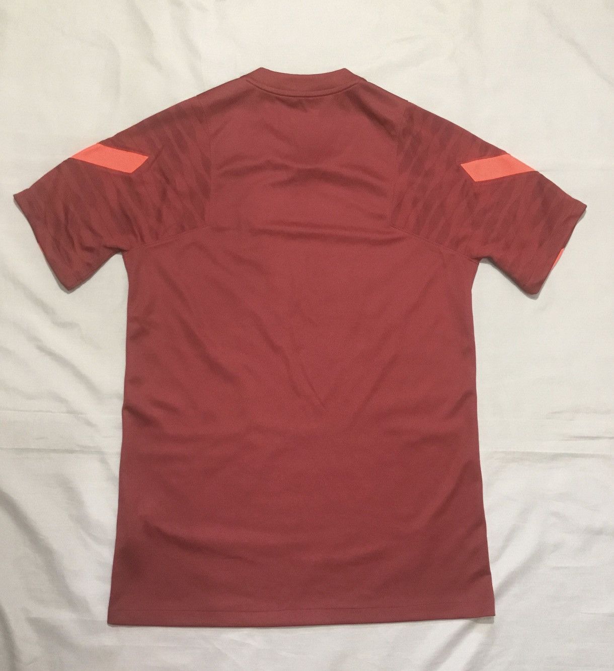 Nike Liverpool FC 2021-2022 Football Shirt Training top Size M Size US M / EU 48-50 / 2 - 2 Thumbnail