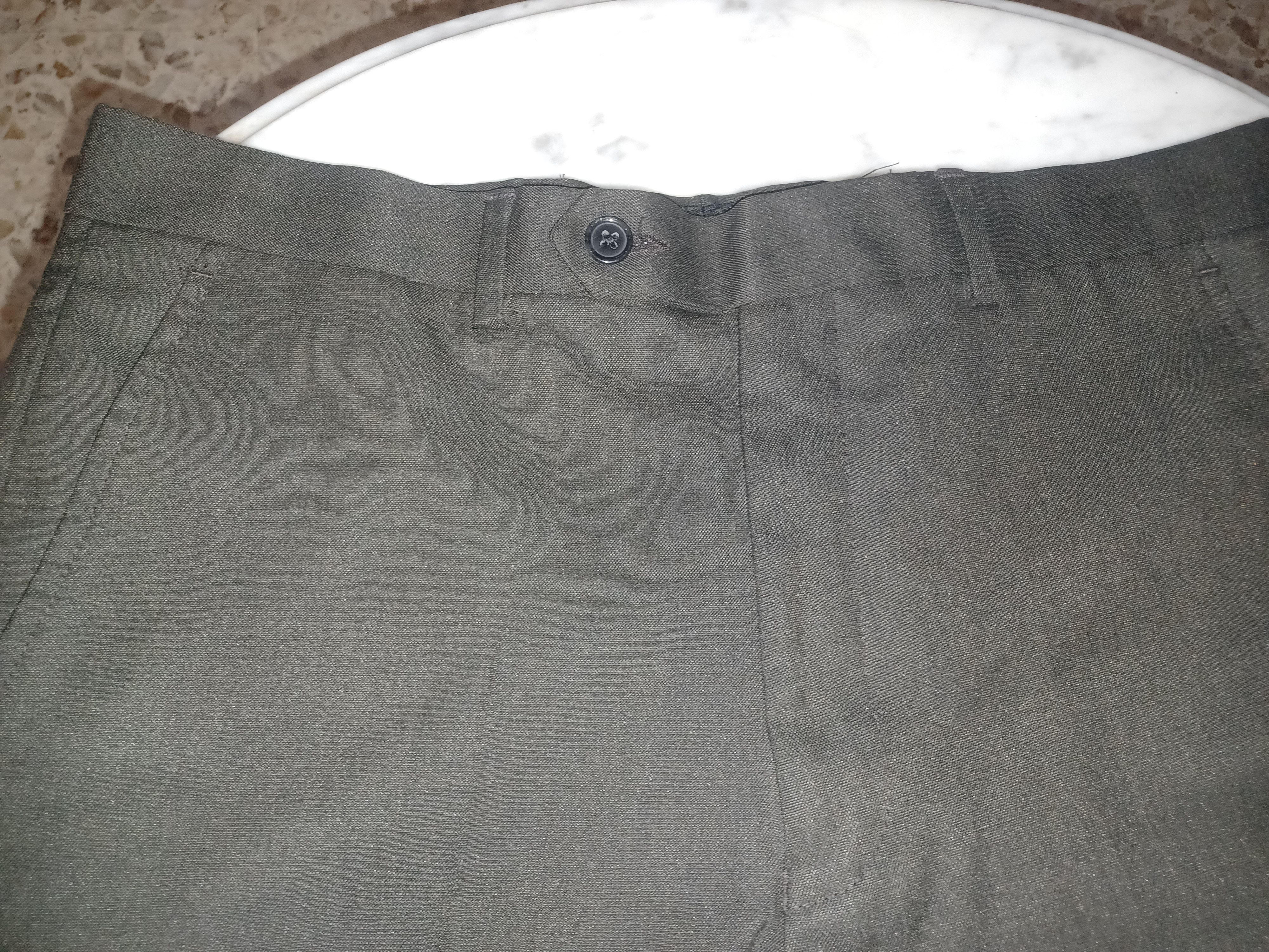 Greg Norman Greg Norman Golf Pants 32 x 32 Charcoal Gray Size US 32 / EU 48 - 2 Thumbnail