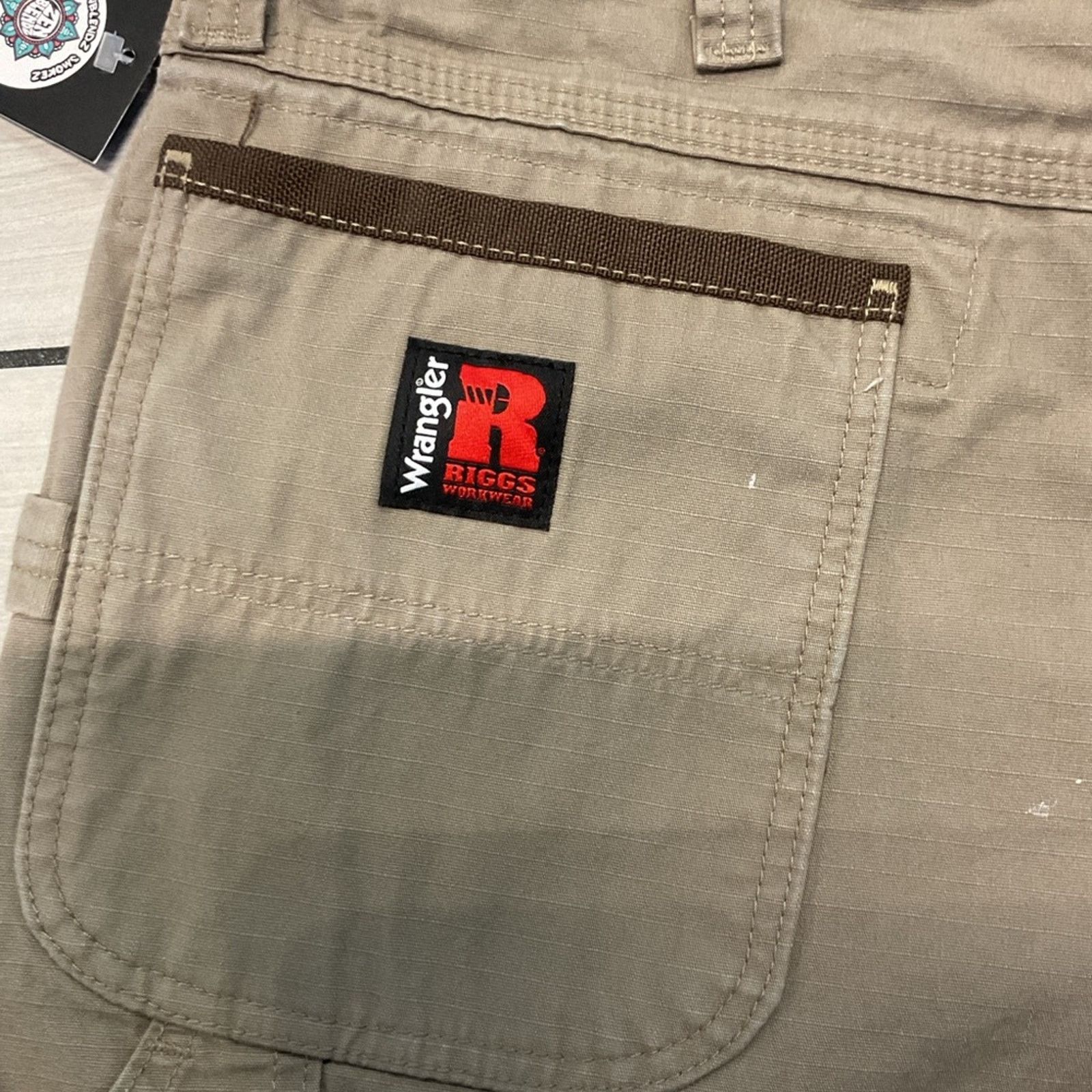Wrangler Wrangler Riggs Workwear camping shorts Size US 34 / EU 50 - 6 Thumbnail