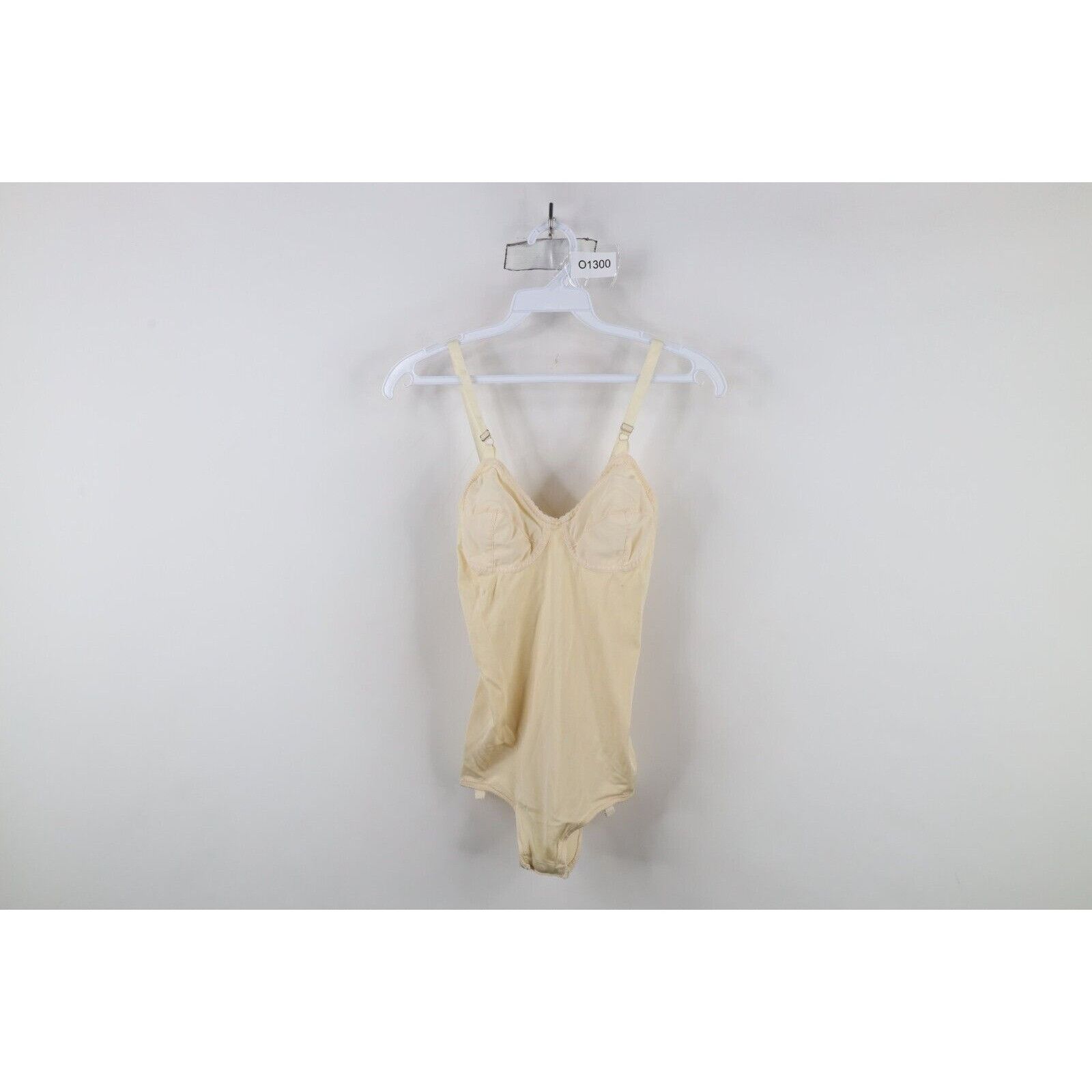 Vintage Vintage 60s 70s Distressed Snap Crotch Bodysuit Size M / US 6-8 / IT 42-44 - 1 Thumbnail