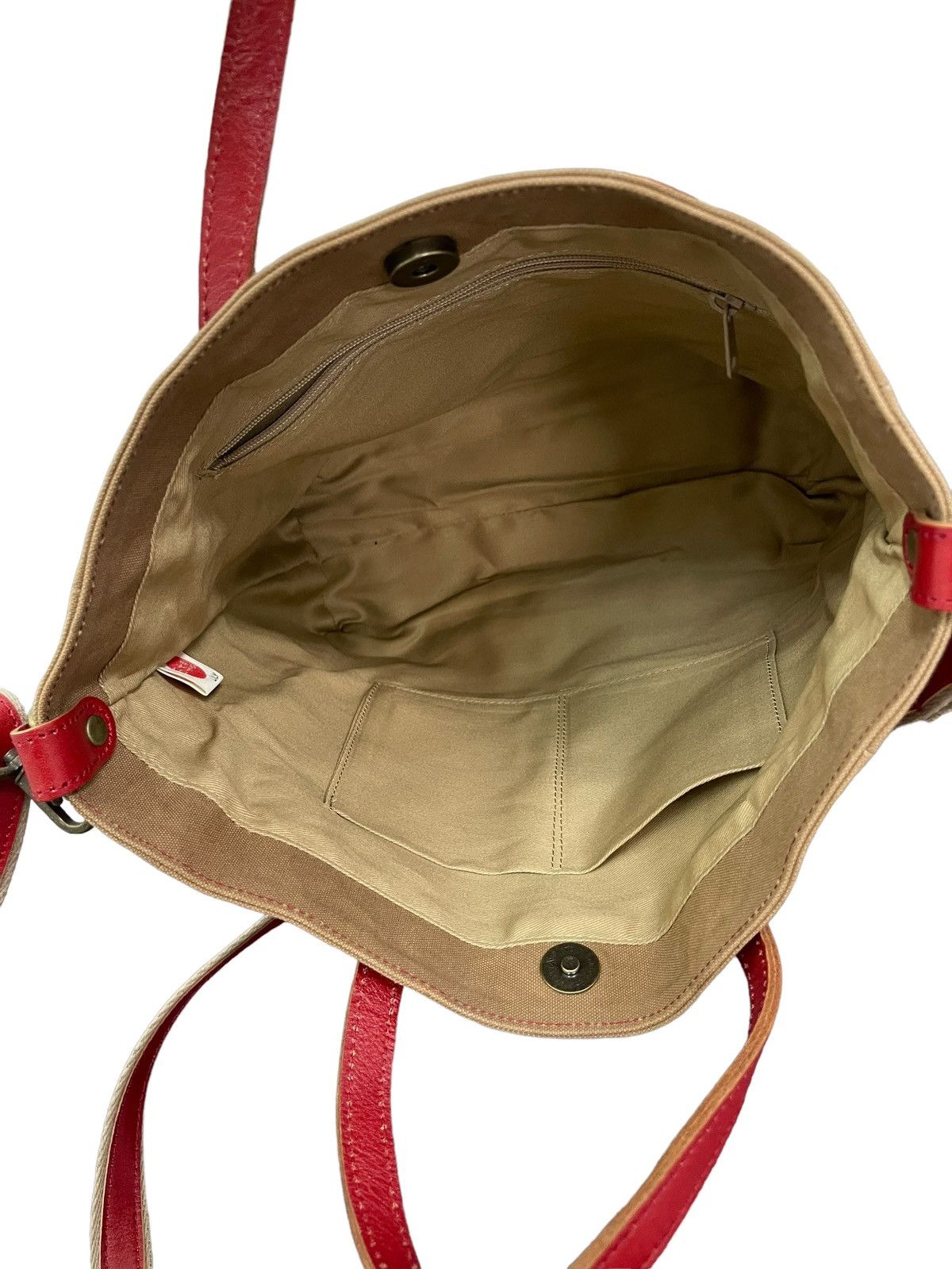 Japanese Brand Leather Cotton Canvas Lily Japan Sling Cross Body Bag 4🟩 Size ONE SIZE - 16 Thumbnail