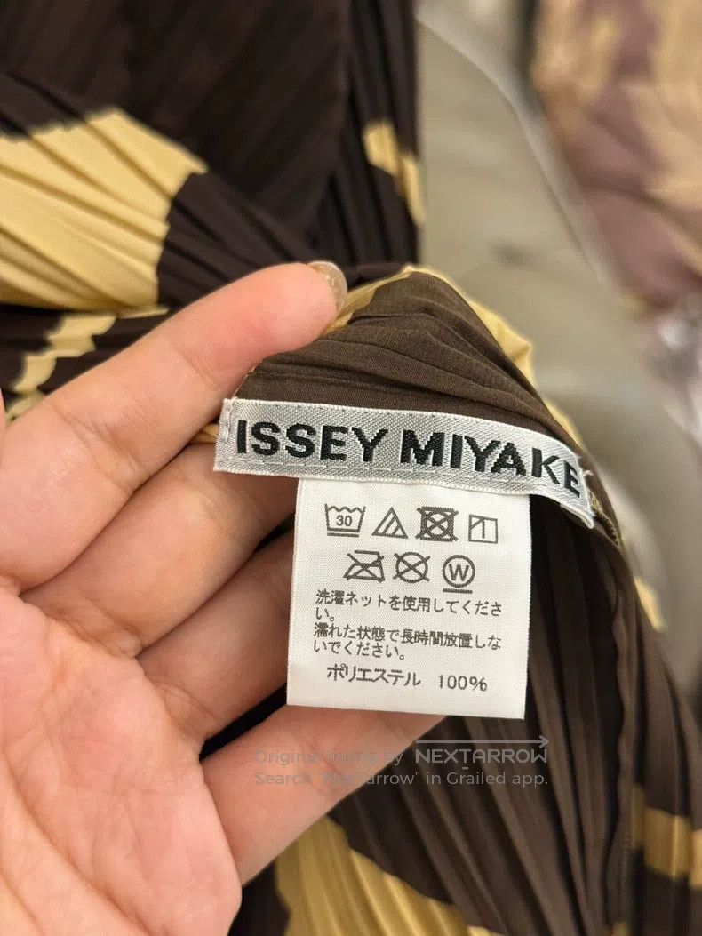 Issey Miyake Issey Miyake Vertical Striped Coffee Pattern Blouse Size M / US 6-8 / IT 42-44 - 3 Thumbnail