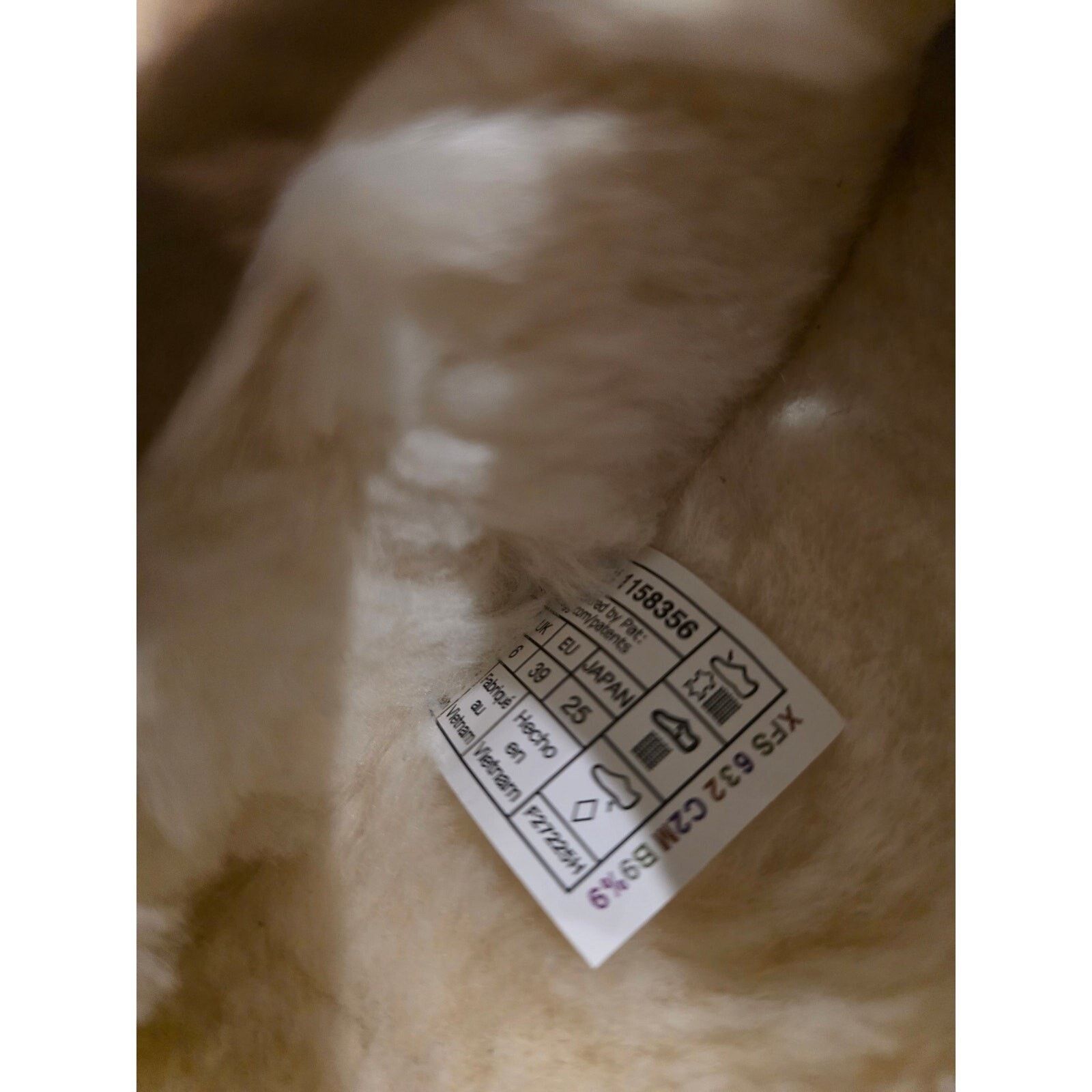 Ugg UGG Womens Shearling Wool Slippers Cream Cozy Slip On Size 8 Size US 8 / IT 38 - 5 Thumbnail