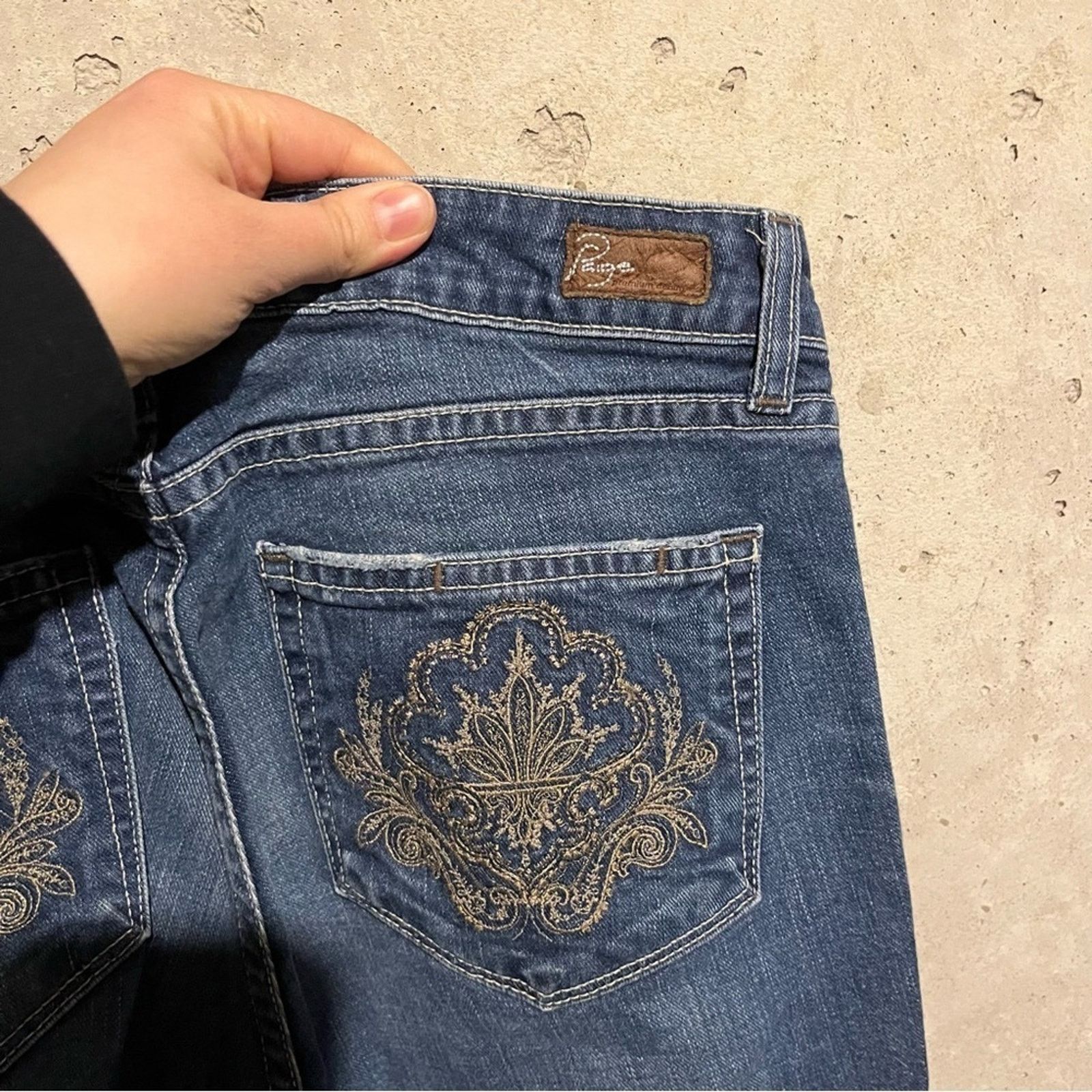 Paige Paige Premium Hollywood Hills Jeans Sz 30 Low Bootcut Size 30" / US 8 / IT 44 - 6 Thumbnail