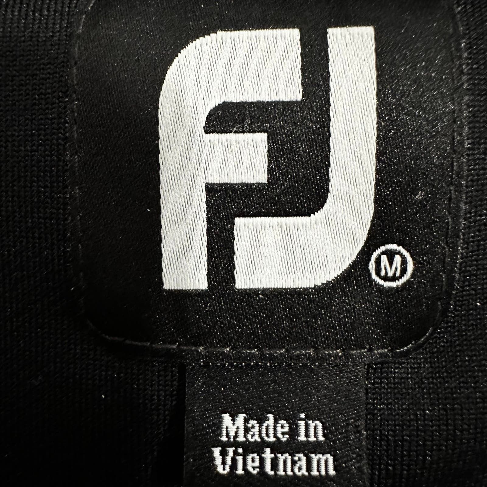 Footjoy Black footjoy vest size medium Size US M / EU 48-50 / 2 - 7 Thumbnail