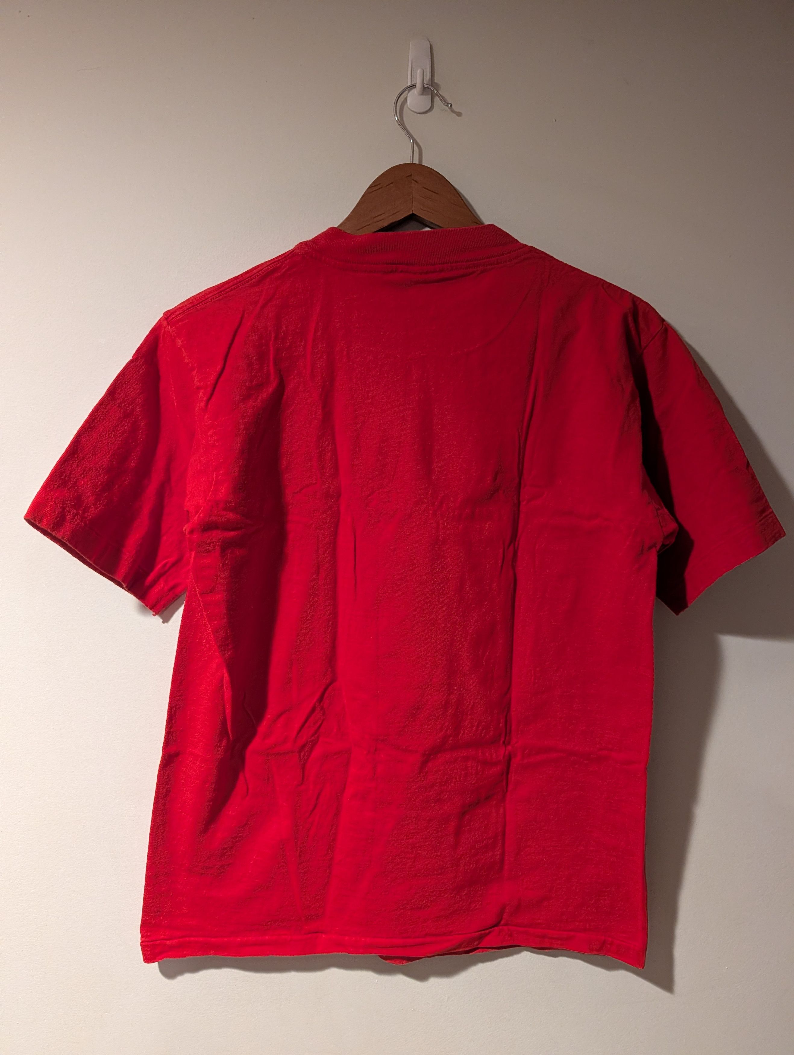 NCAA Vintage Temple Basketball Galt Sand Graphic T-Shirt Red USA Size US L / EU 52-54 / 3 - 4 Thumbnail