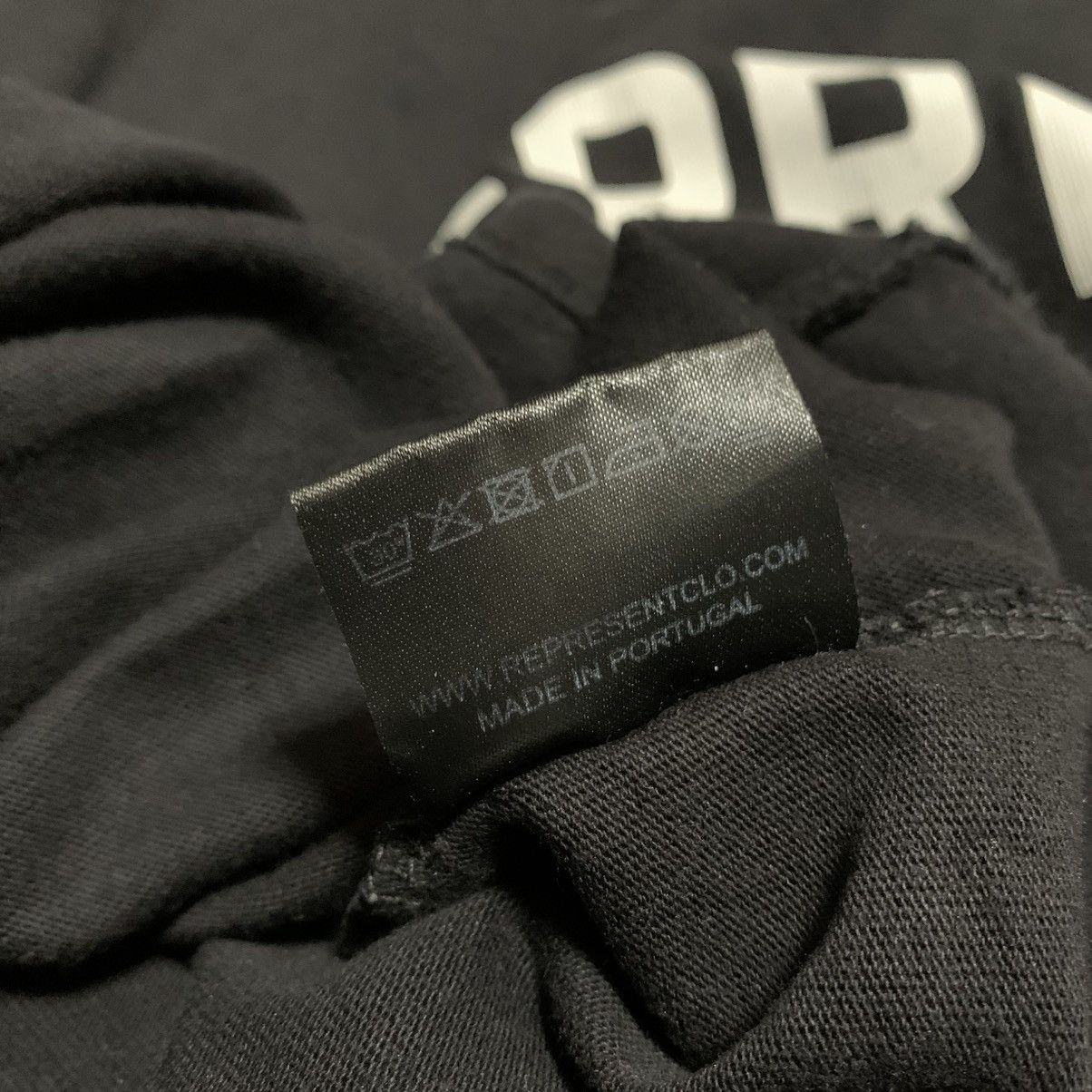 Represent Clo. Represent Large British Archive Jet Black Tee Size US L / EU 52-54 / 3 - 7 Thumbnail