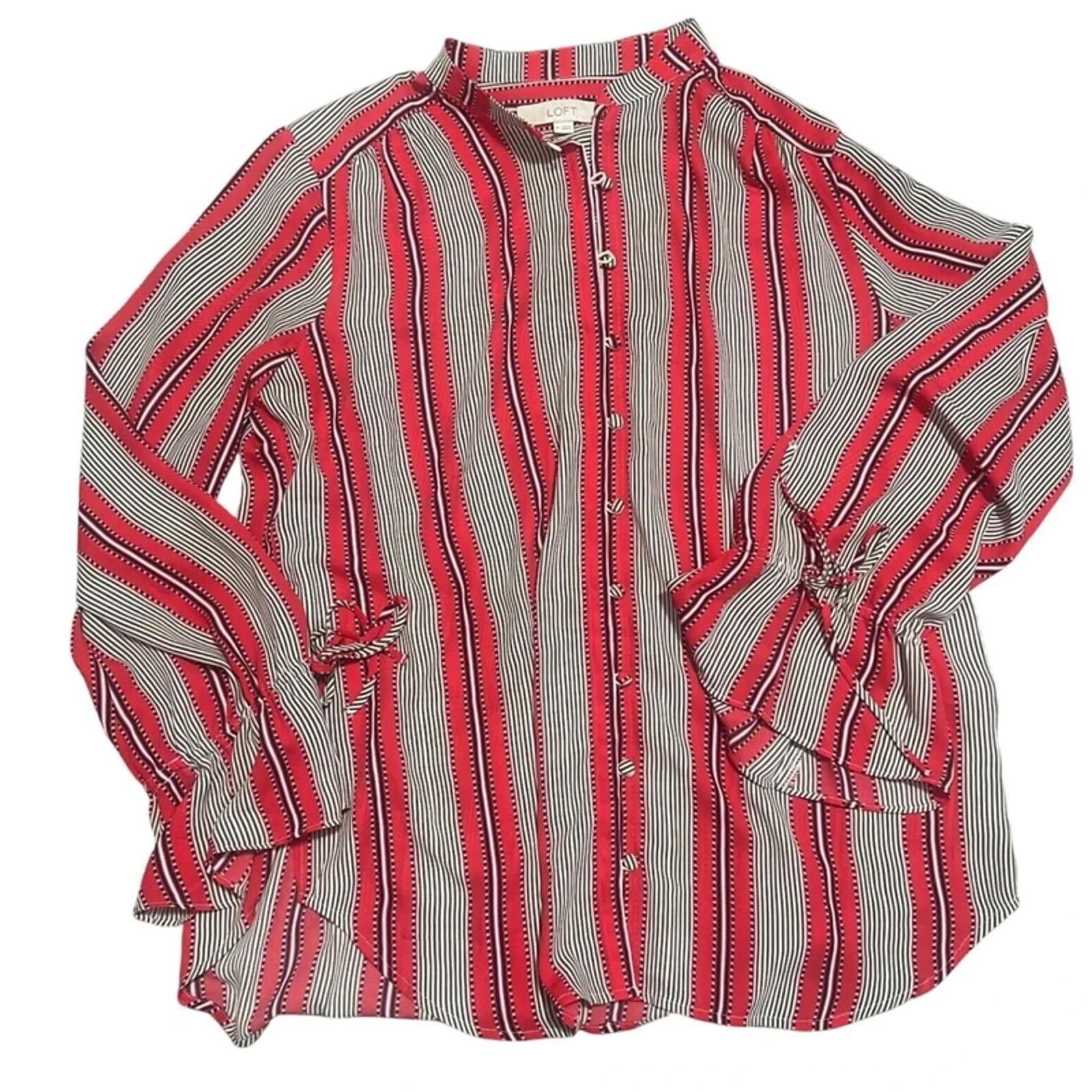 Other LOFT Striped Blouse Bell Sleeve Button Down Red White M Size M / US 6-8 / IT 42-44 - 1 Thumbnail