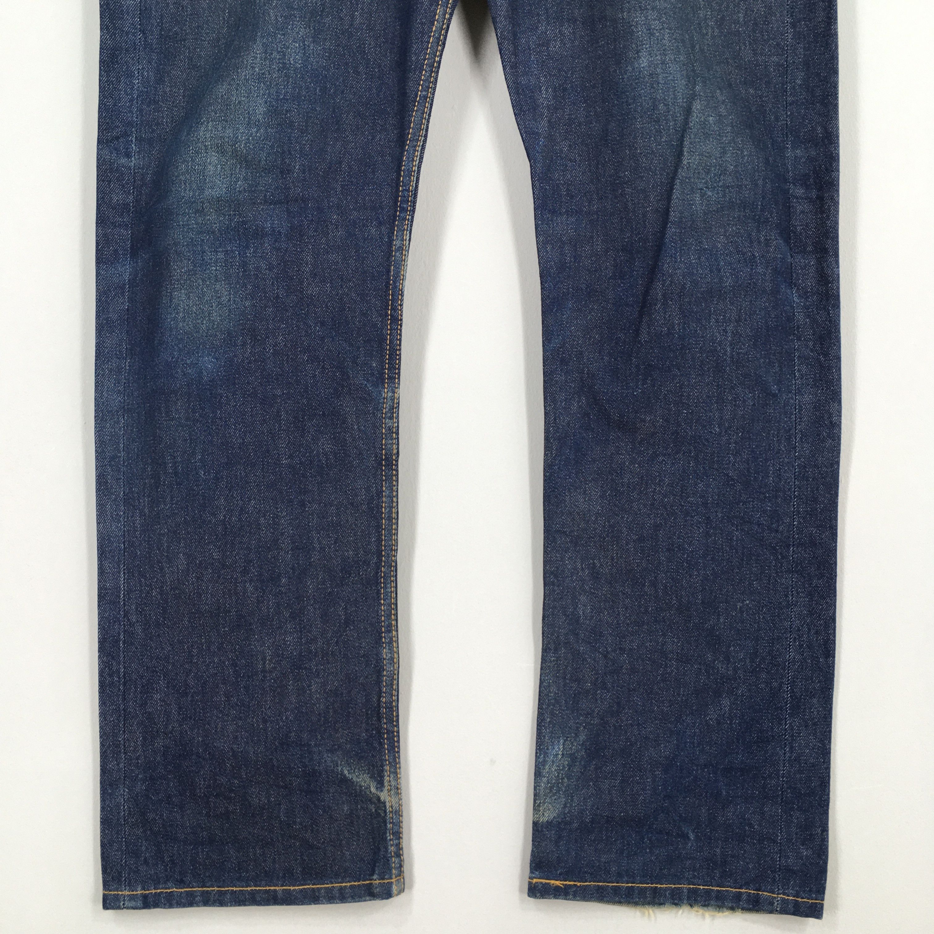 Levi's Size 32x30.5 Vintage 90s Levi's 501 Faded Blue Jeans S428 Size US 32 / EU 48 - 4 Thumbnail