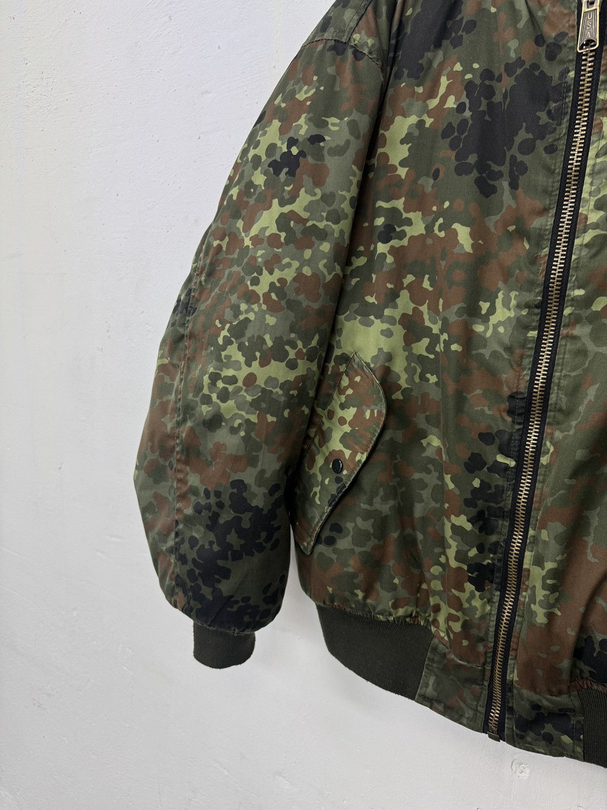 Vintage Vintage Avant Garde Opium y2k MA-1 Bomber Jacket Size US XXL / EU 58 / 5 - 6 Thumbnail