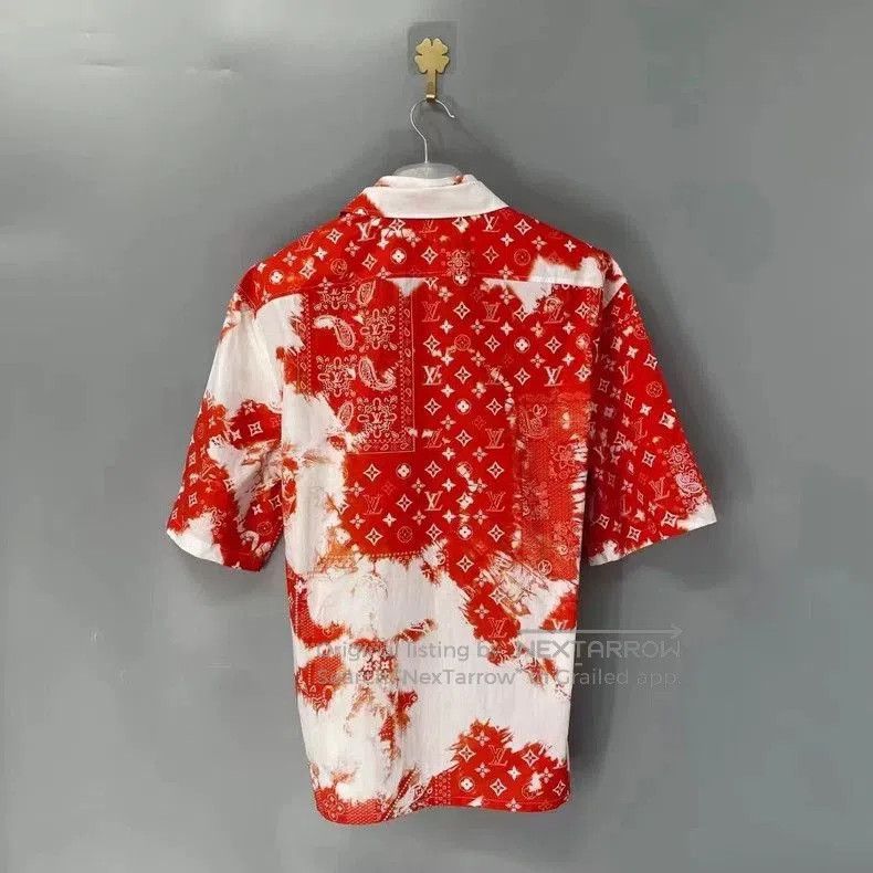 Louis Vuitton Louis Vuitton Red Short Sleeve Shirt. Size US L / EU 52-54 / 3 - 2 Thumbnail