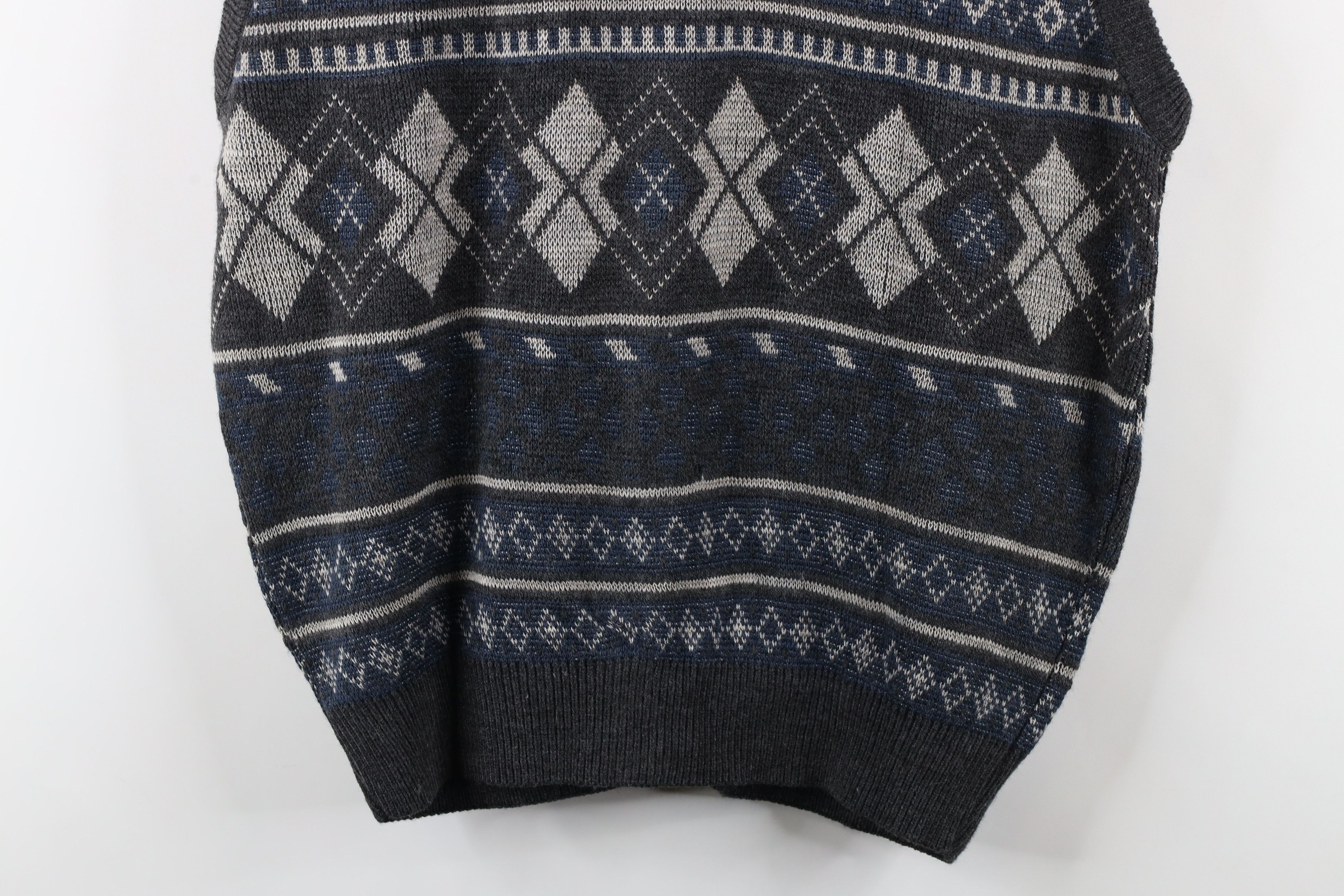 Vintage Deadstock Vintage 90s Streetwear Knit Cardigan Sweater Vest Size US XL / EU 56 / 4 - 10 Thumbnail