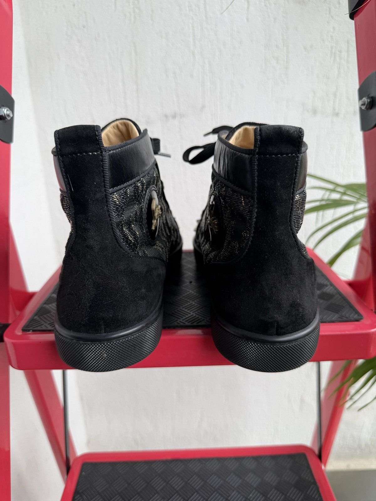 Christian Louboutin louis spike juniour sneakers Size US 9 / EU 42 - 18 Thumbnail