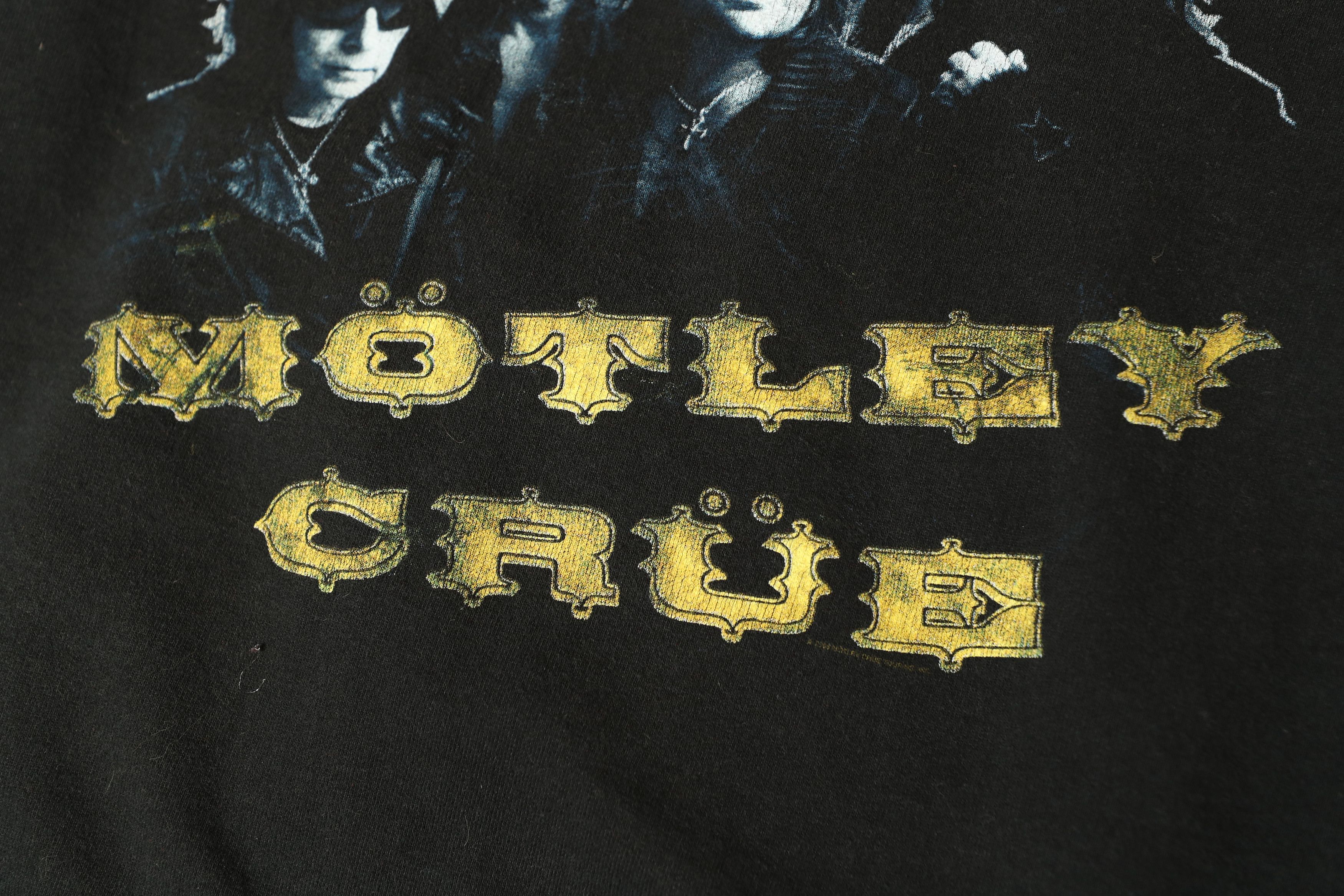 Band Tees × Hanes × Vintage Vintage 2005 Motley Crue Hoodie (XXL) Size US XXL / EU 58 / 5 - 13 Thumbnail