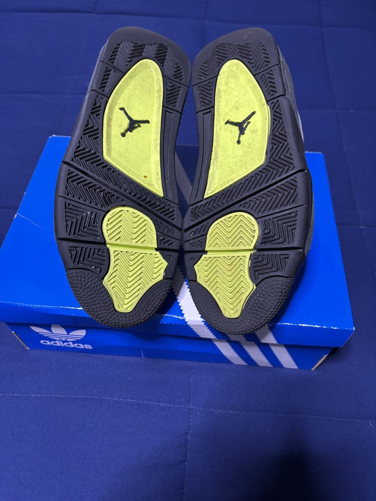 Jordan Brand Jordan 4 Retro SE GS Neon 95 2020 Size 6.5Y Size US 6.5 / EU 39-40 - 6 Thumbnail