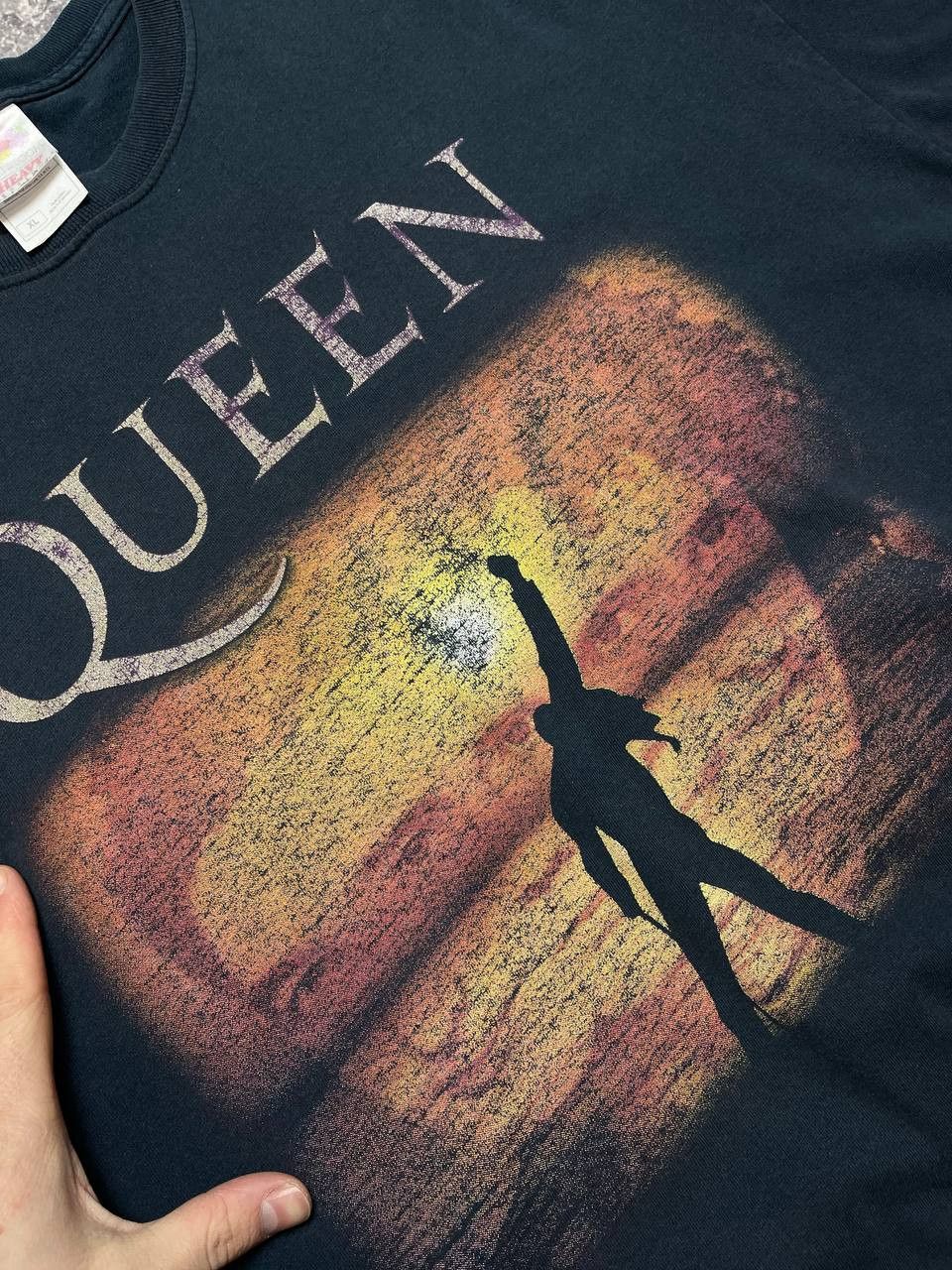 Band Tees Mens Vintage QUEEN T Shirt Rock Band Tee Merch Size US XL / EU 56 / 4 - 6 Thumbnail