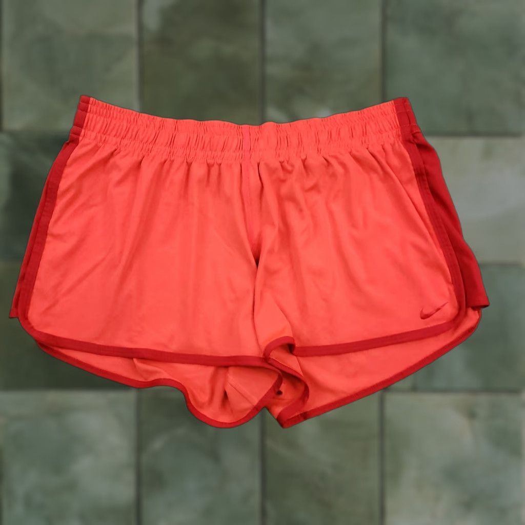 Nike Nike Dri Fit Shorts Womens Red Large Elastic Waist Athletic Running Polyester Size 36" / US 14 / IT 50 - 1 Thumbnail