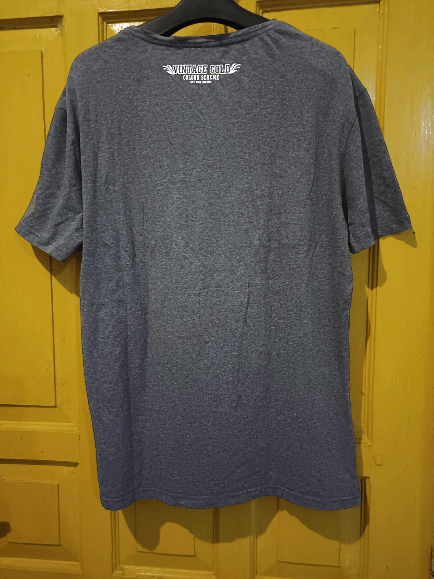 If Six Was Nine × Japanese Brand MIGAOHUAFEI PURE and ME LATES T V-Neck T-Shirt Size US XXL / EU 58 / 5 - 7 Thumbnail