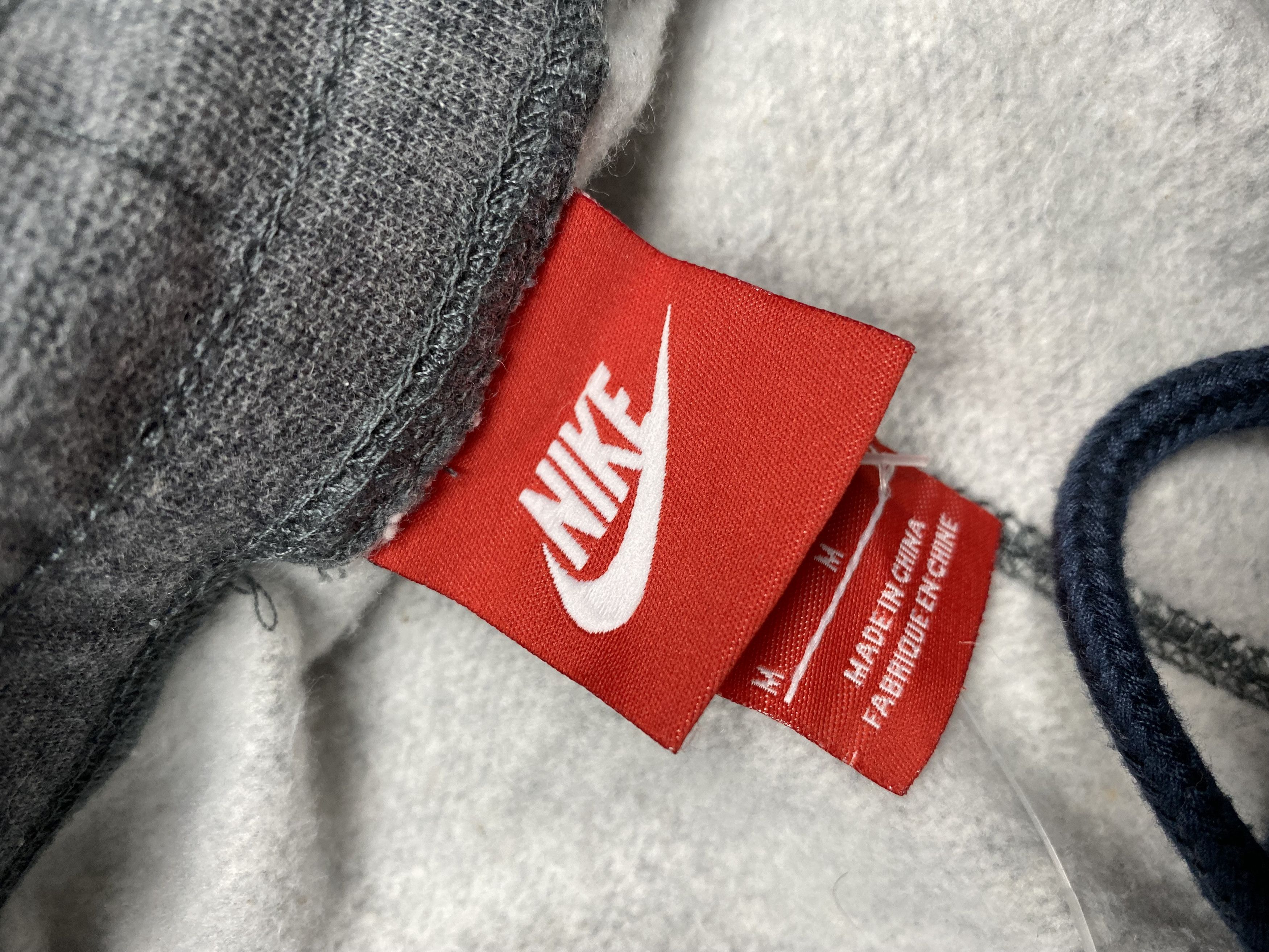 Nike Nike Mens Baggy Sweatpants Y2K Pants Size US 32 / EU 48 - 4 Thumbnail