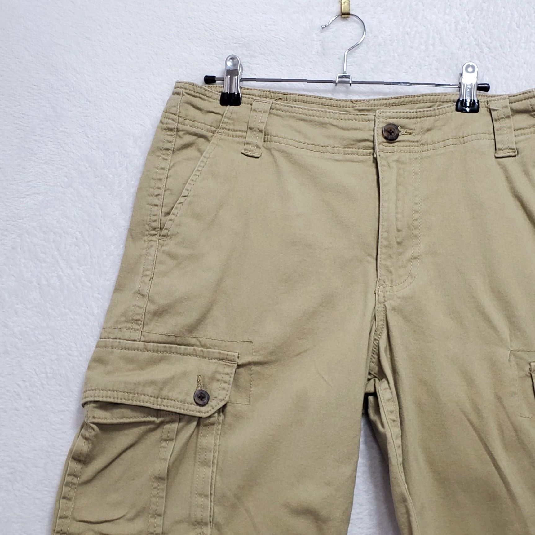 Vintage Roebuck & Co. Cargo Shorts Men's 32 Khaki Medium Rise Cotton Canvas Belted Pockets Pants Casual, Travel Mens Size US 32 / EU 48 - 3 Thumbnail