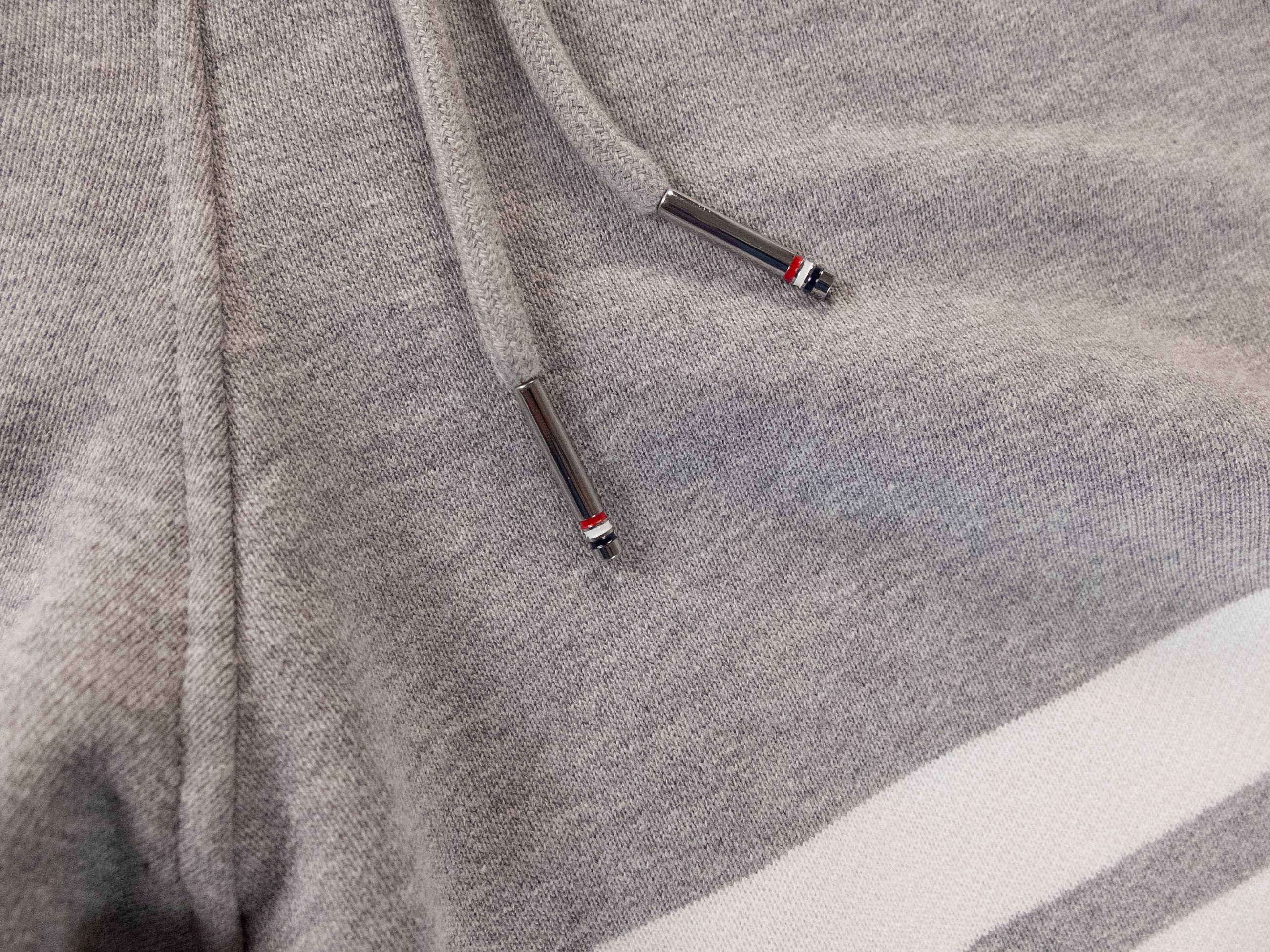 Thom Browne THOM BROWNE gray cotton sweat bermuda shorts Medium Size US 32 / EU 48 - 5 Thumbnail