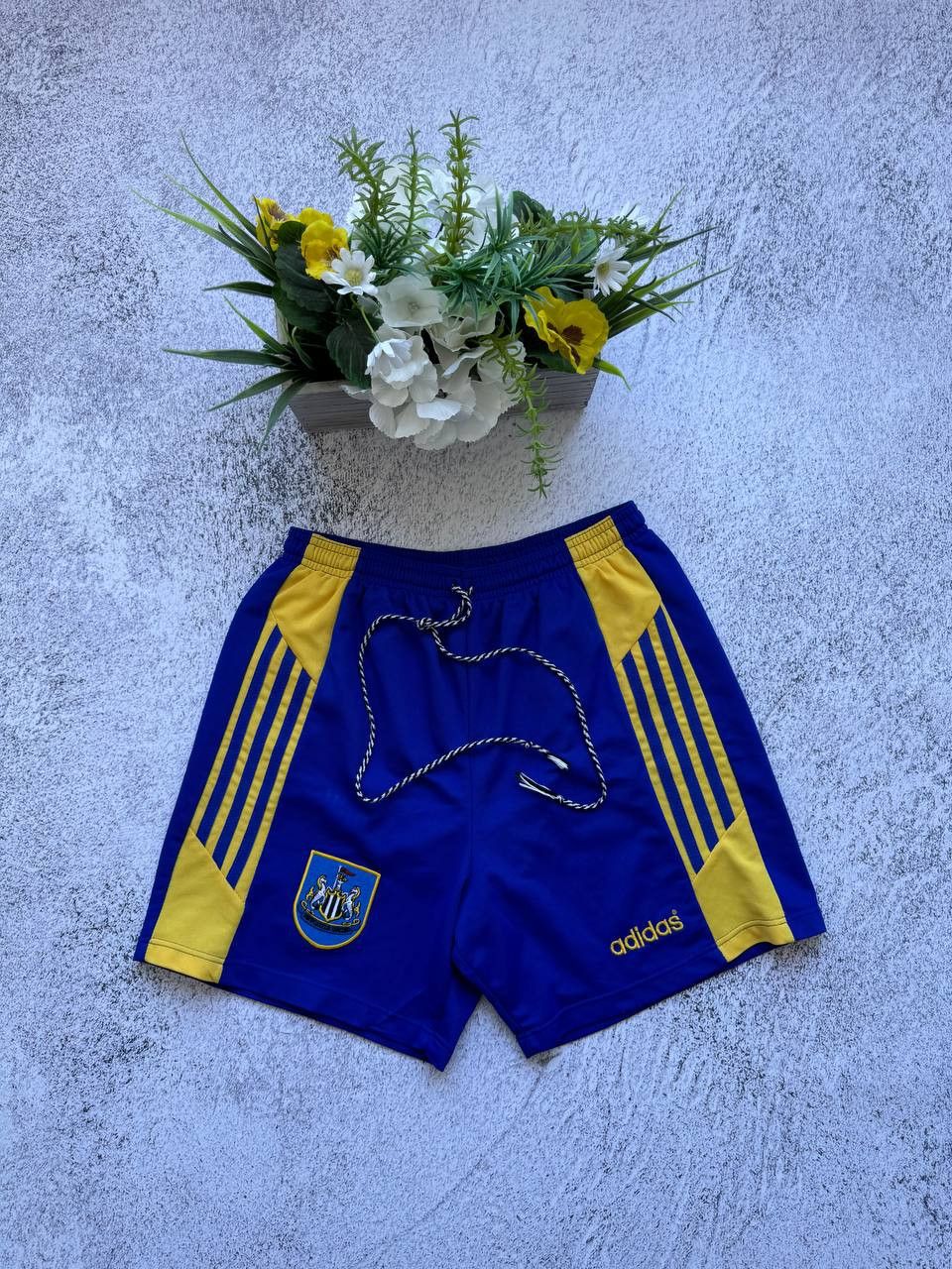 Adidas × Vintage Vintage Newcastle adidas 1997/1998 90s short jersey Size US 32 / EU 48 - 1 Thumbnail