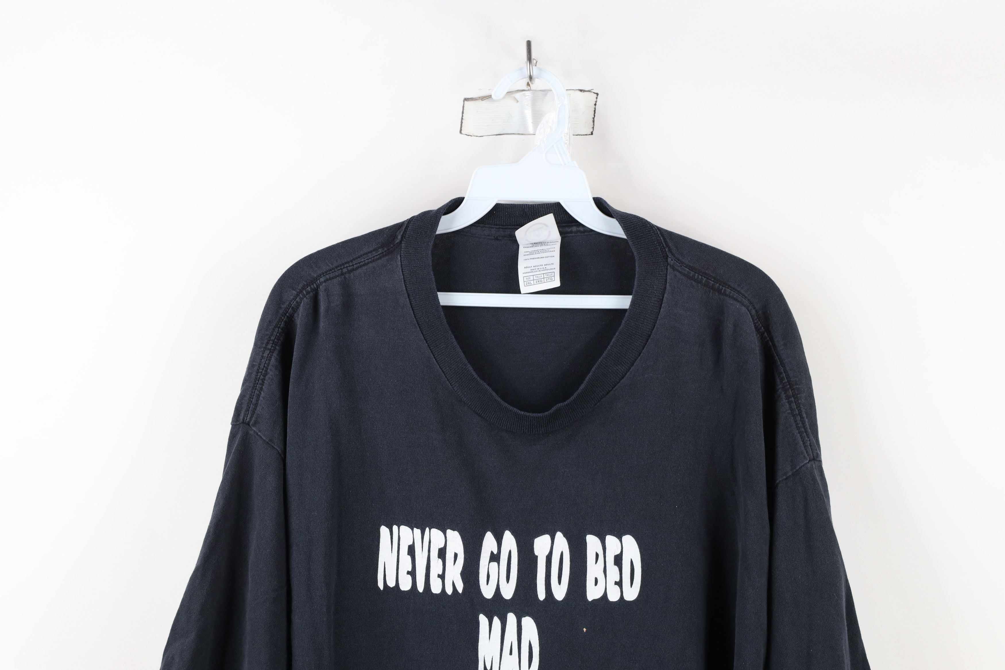 Vintage Vintage 90s Streetwear Bed Mad Stay Up Plot Revenge T-Shirt Size US XXL / EU 58 / 5 - 2 Thumbnail