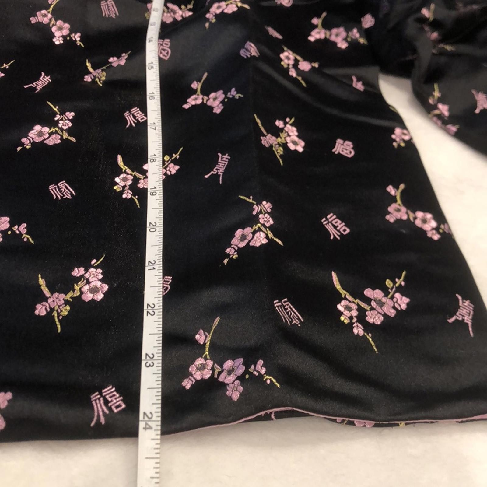 Handmade Handmade Black Asian jacket pink black floral Satin SZ LG Size L / US 10 / IT 46 - 10 Thumbnail