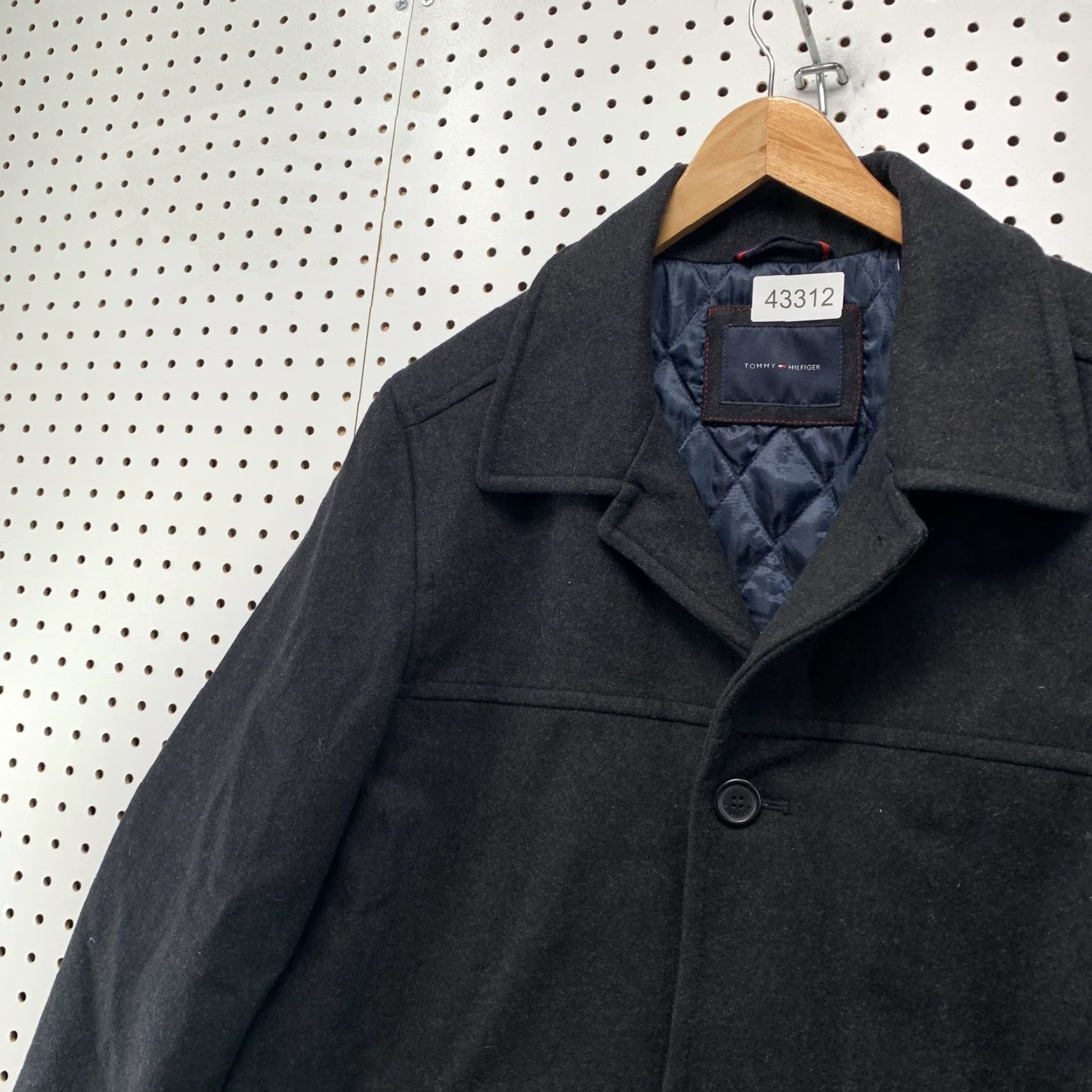 Tommy Hilfiger VINTAGE Tommy Hilfiger Wool Blend Pea Coat Black Mens Medium Button Business Casual Size US M / EU 48-50 / 2 - 7 Thumbnail