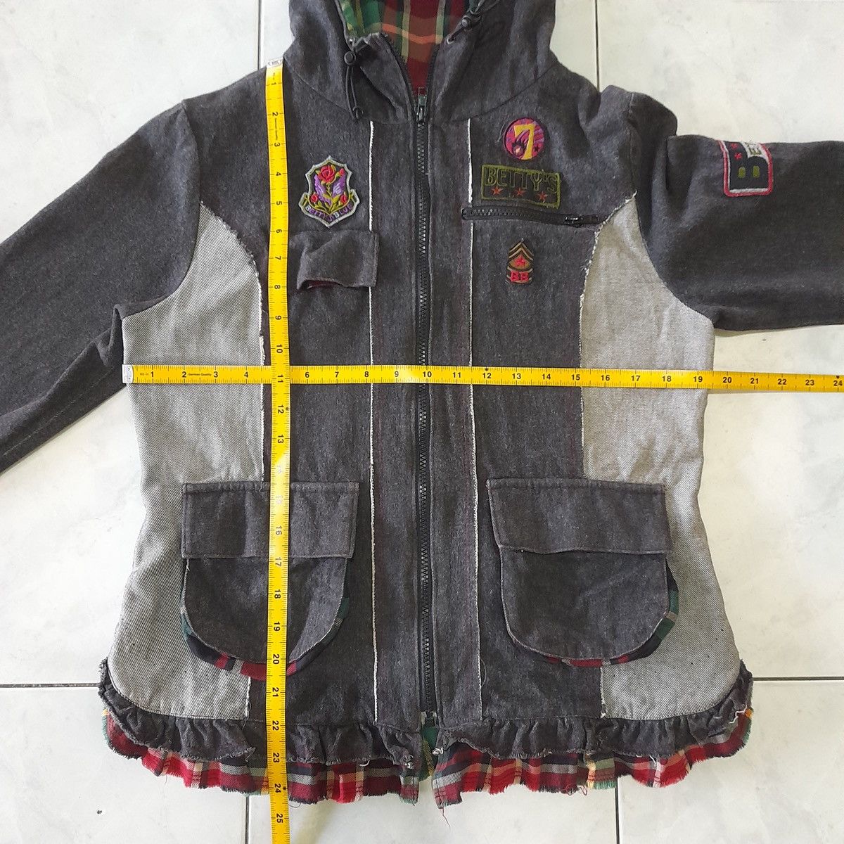 Vintage Vintage Patchwork Utility Hoodie with Lace & Flannel Details Size L / US 10 / IT 46 - 18 Thumbnail