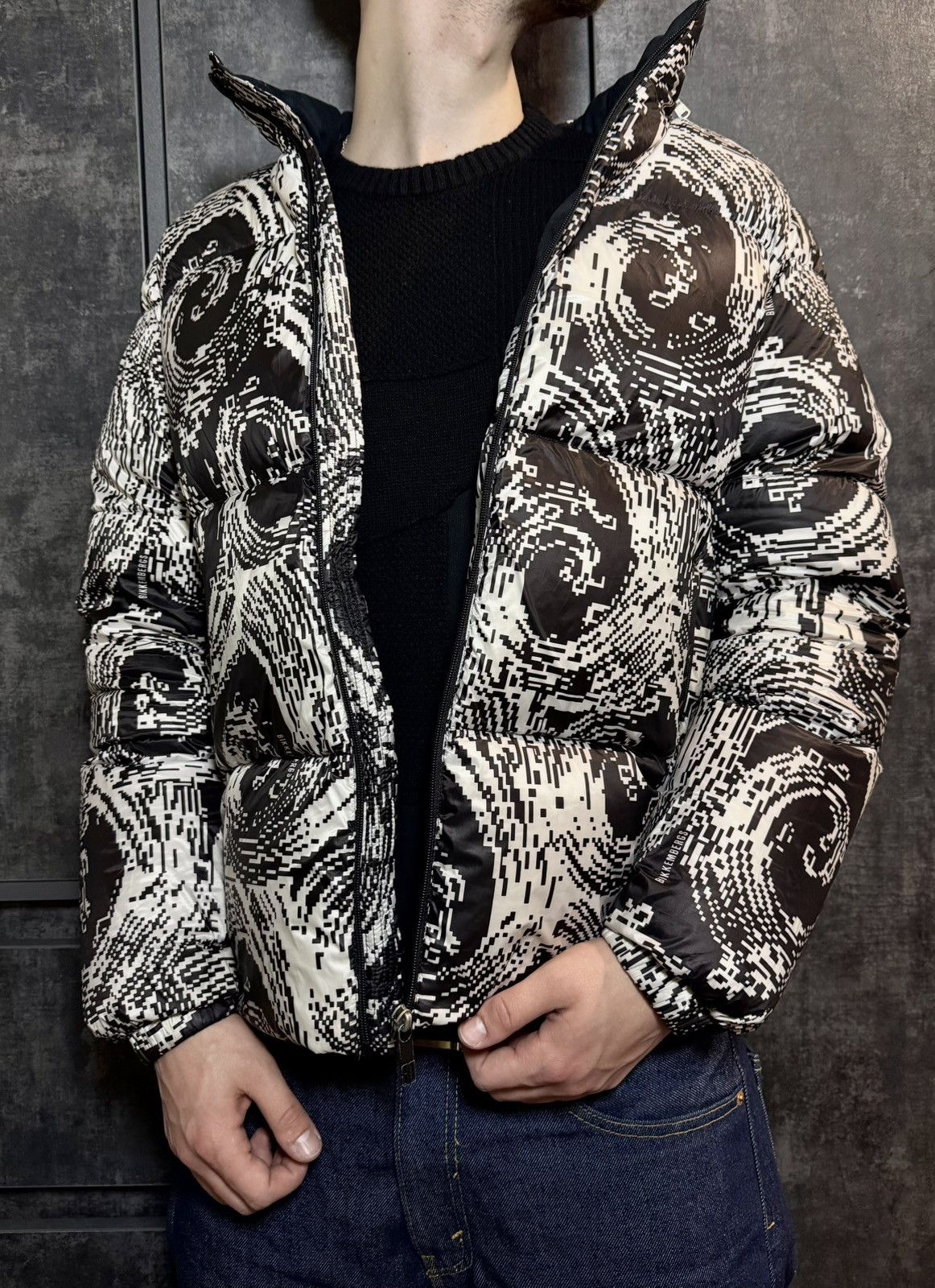Dirk Bikkembergs Rare Dirk Bikkembergs Waves Puffer Jacket Margiela Raf 424 Size US L / EU 52-54 / 3 - 3 Thumbnail