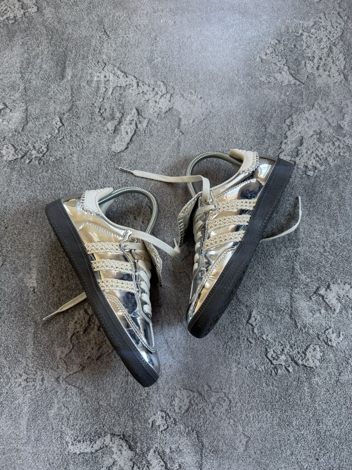 Adidas Wales Bonner & Adidas samba US5 silver metallic low sneakers Size US 5 / IT 35 - 10 Thumbnail