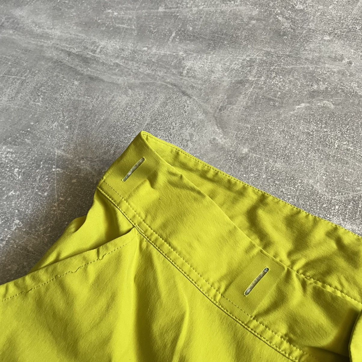 Haglofs Haglofs Climatic Mid Series Cargo Shorts y2k Gorpcore arc Size US 36 / EU 52 - 5 Thumbnail