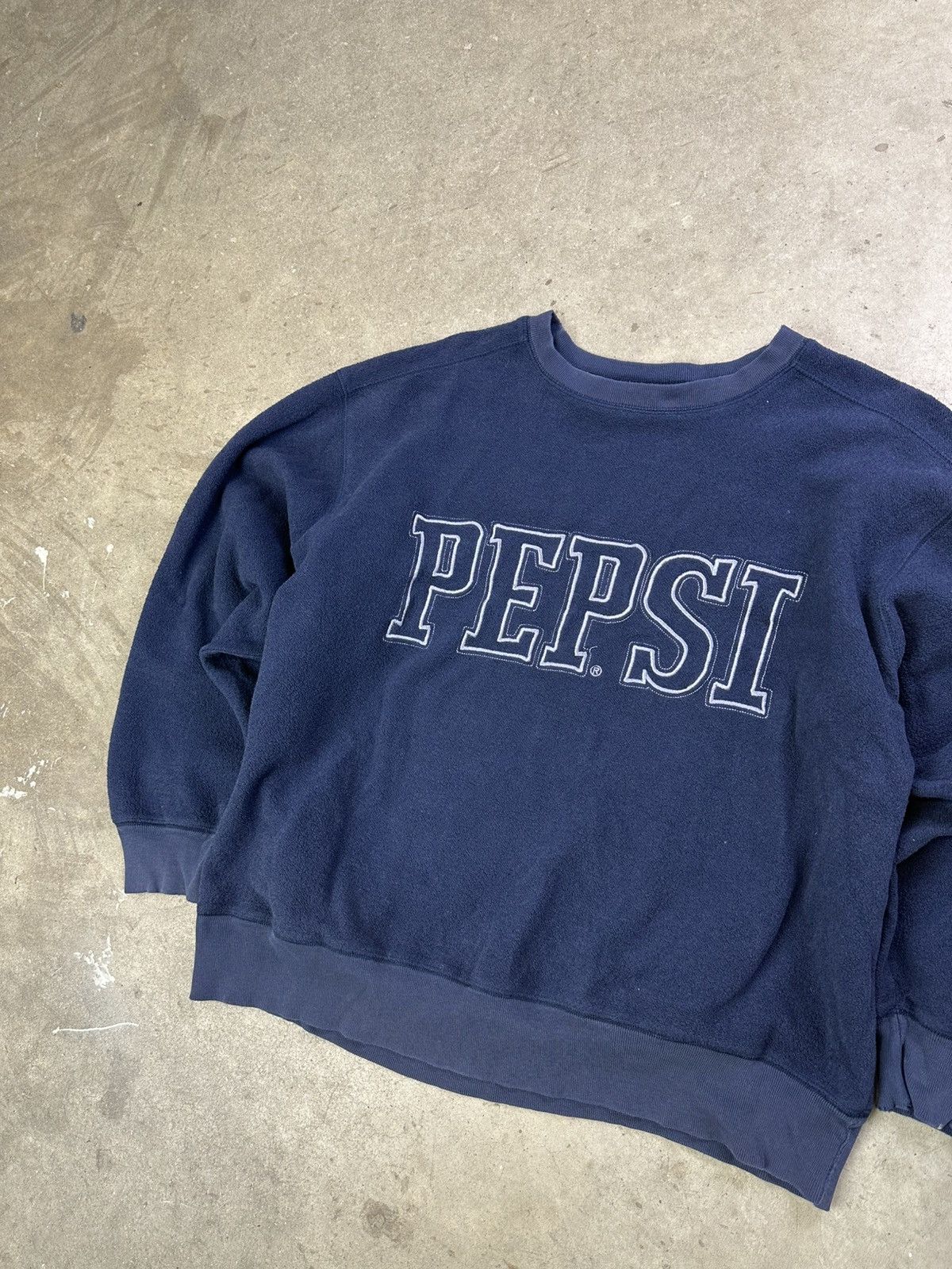 Pepsi × Vintage 90s Vintage Oversized Crewneck Pepsi Embroidered Logo Boxy Size US L / EU 52-54 / 3 - 2 Thumbnail
