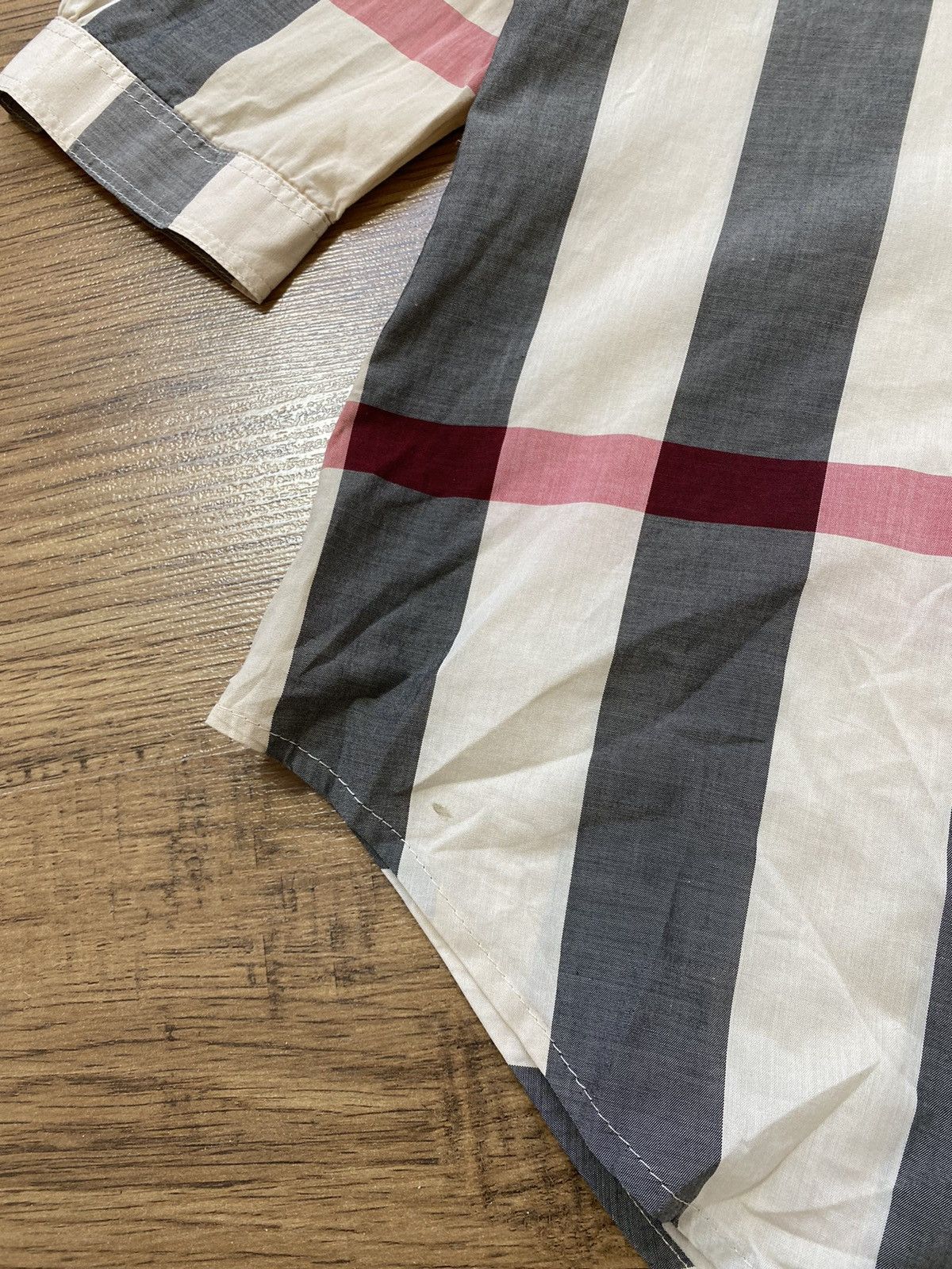 Burberry VINTAGE BURBERRY NOVA CHECK CLASSIC SHIRT Size S / US 4 / IT 40 - 6 Thumbnail