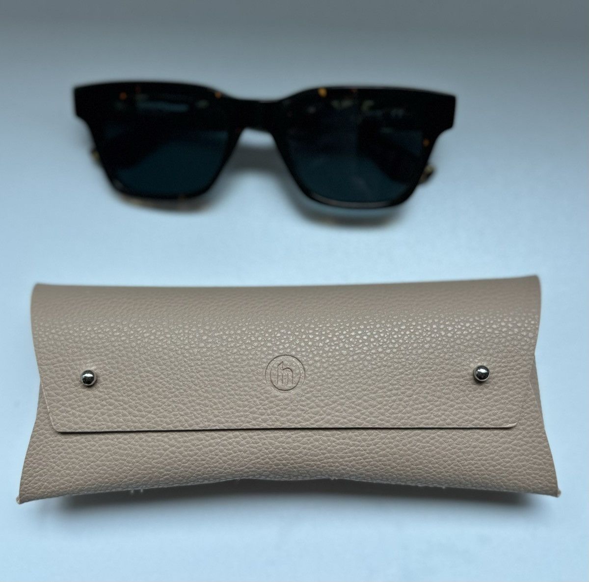 HIDDEN Ludlow Sunglasses in Tortoise (MEMBERS EXCLUSIVE) Size ONE SIZE - 5 Thumbnail