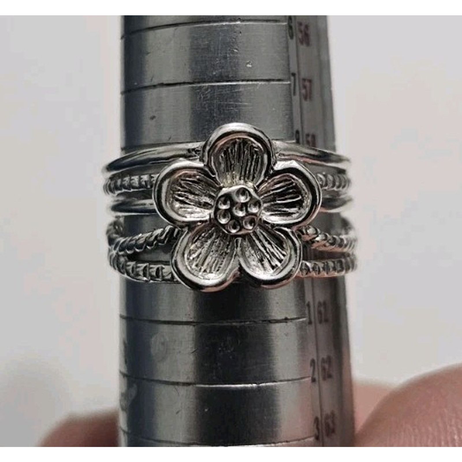 Other Ross-Simons Sterling Silver Multi-Row Flower Ring Size 9 Size ONE SIZE - 8 Thumbnail