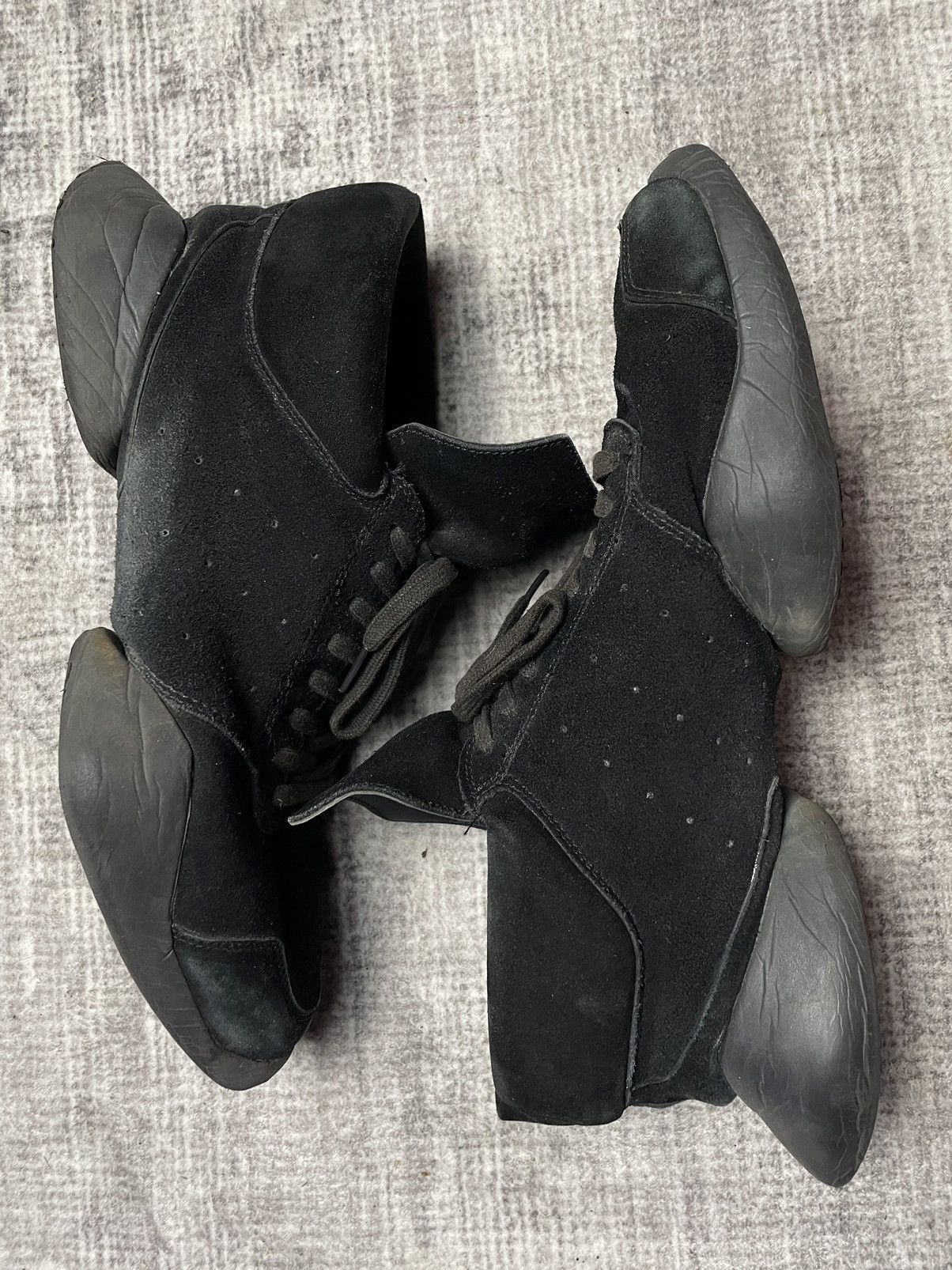 Rick Owens Rick owens Suede Tech Runners Black Size US 12 / EU 45 - 2 Thumbnail