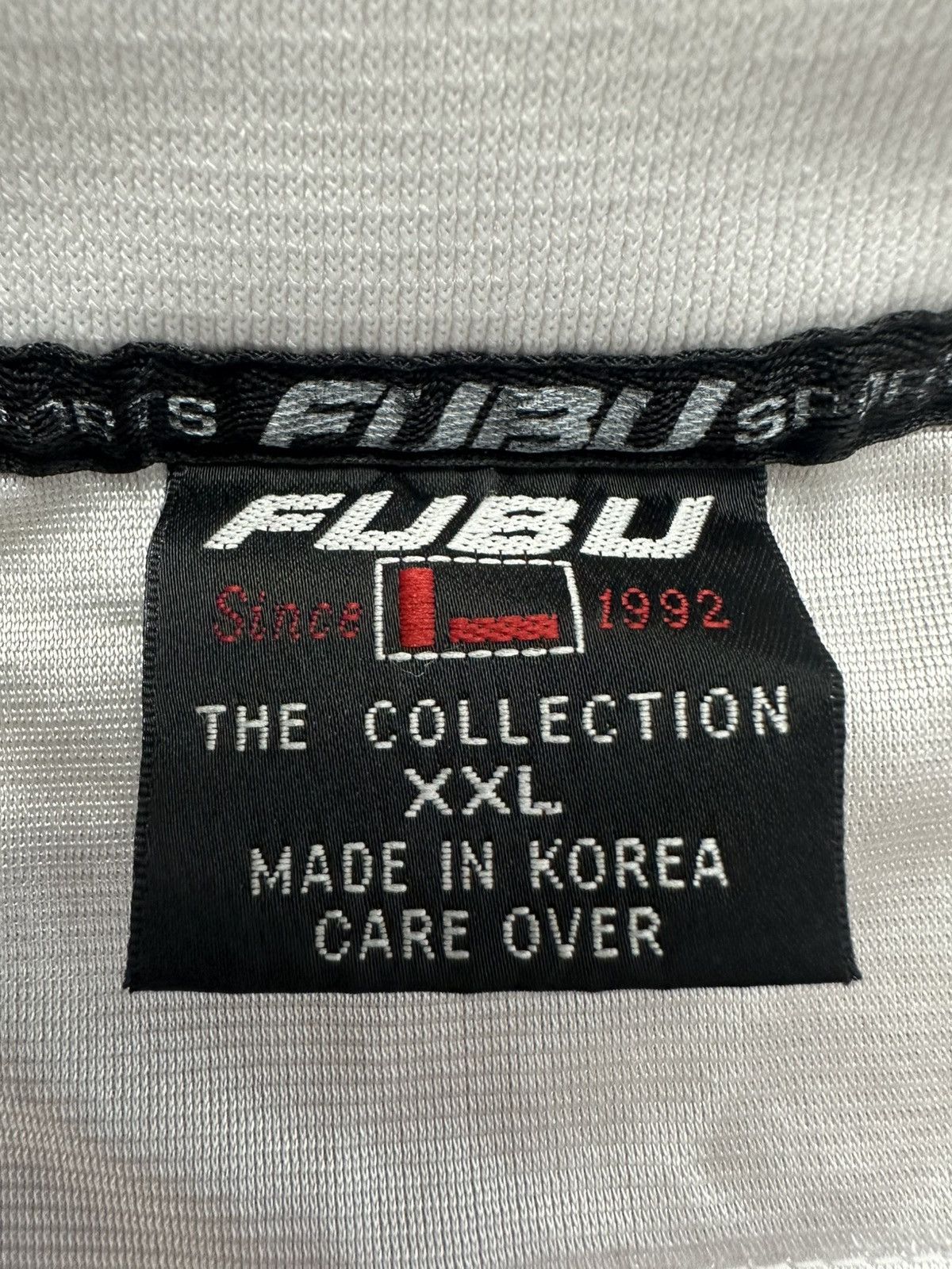 Fubu vintage monochrome FUBU "05" mesh football jersey Size US XXL / EU 58 / 5 - 5 Thumbnail