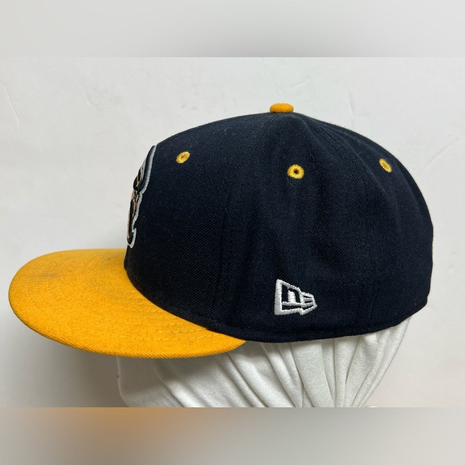 New Era Wool On Field Baseball Hat Lake County Captains Game Used Size ONE SIZE - 3 Thumbnail