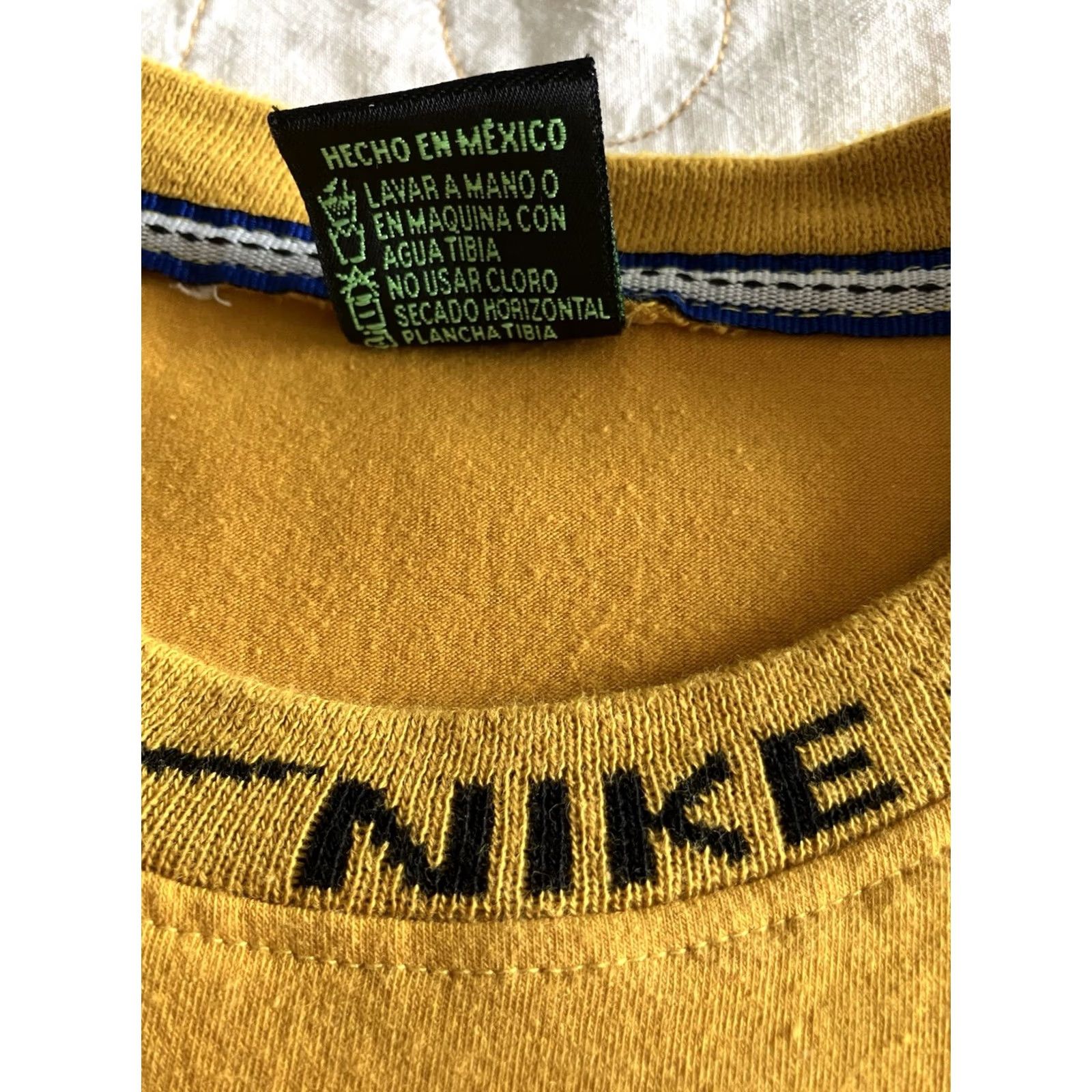 Nike JUV Men’s Clothing Nike Air Boot Leg 3D T Shirt Size S Yellow Retro Mens Size US S / EU 44-46 / 1 - 4 Thumbnail