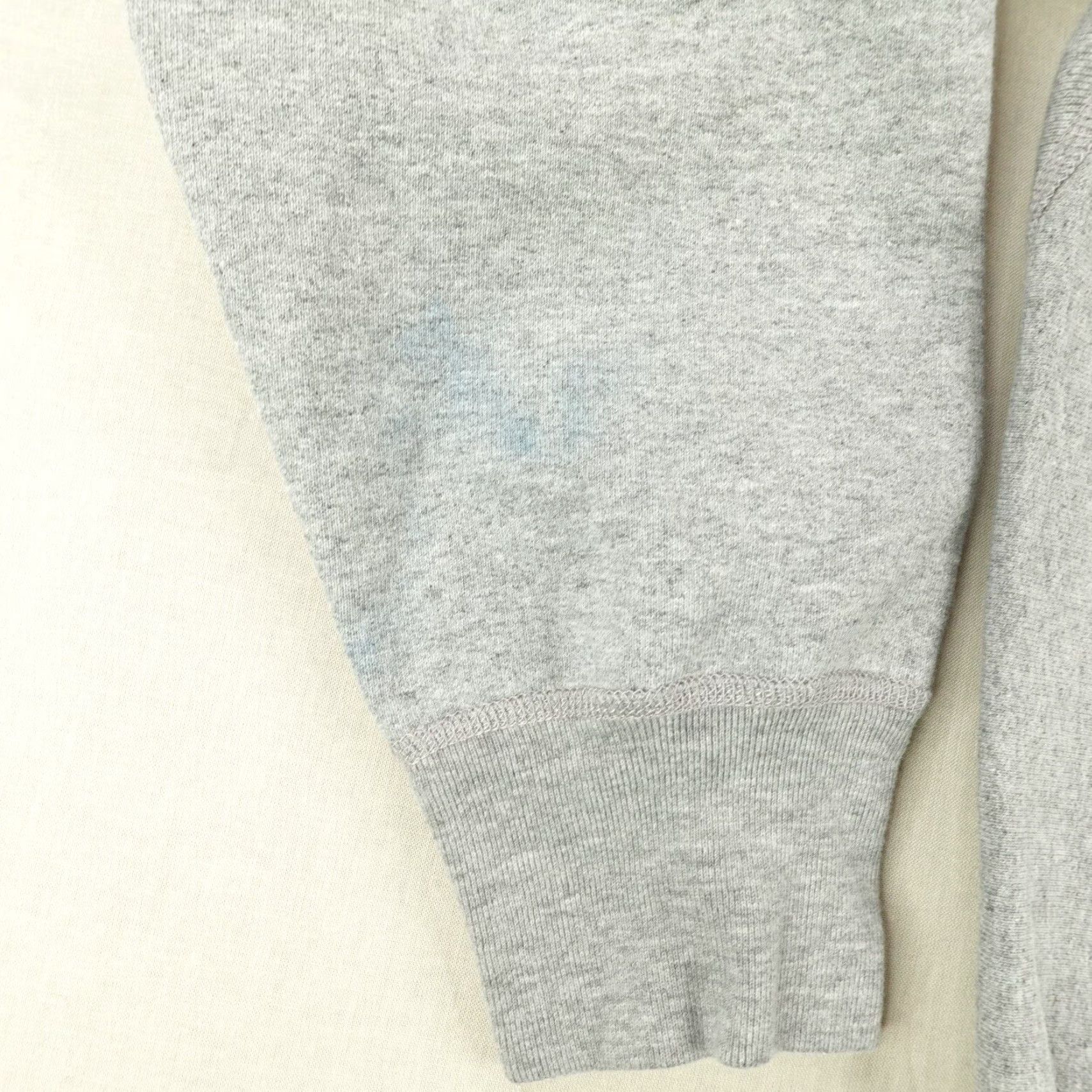 Undefeated VINTAGE Undefeated Sweatshirt Men Large Gray Crewneck Pullover Knit Logo Outdoor Active Warm Size US L / EU 52-54 / 3 - 4 Thumbnail