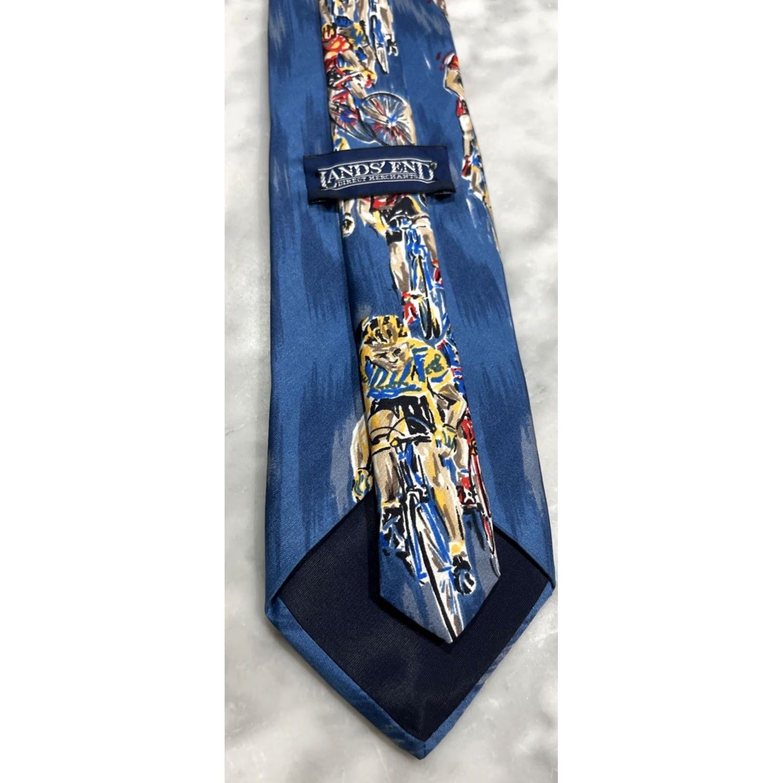 Lands' End Lands' End 100% Silk Men’s Necktie Cyclists Racing Theme 3 5/8x60 Made USA Blue Tie Mens Silk Neckwear Long 60" (3 5/8") Size ONE SIZE - 4 Thumbnail