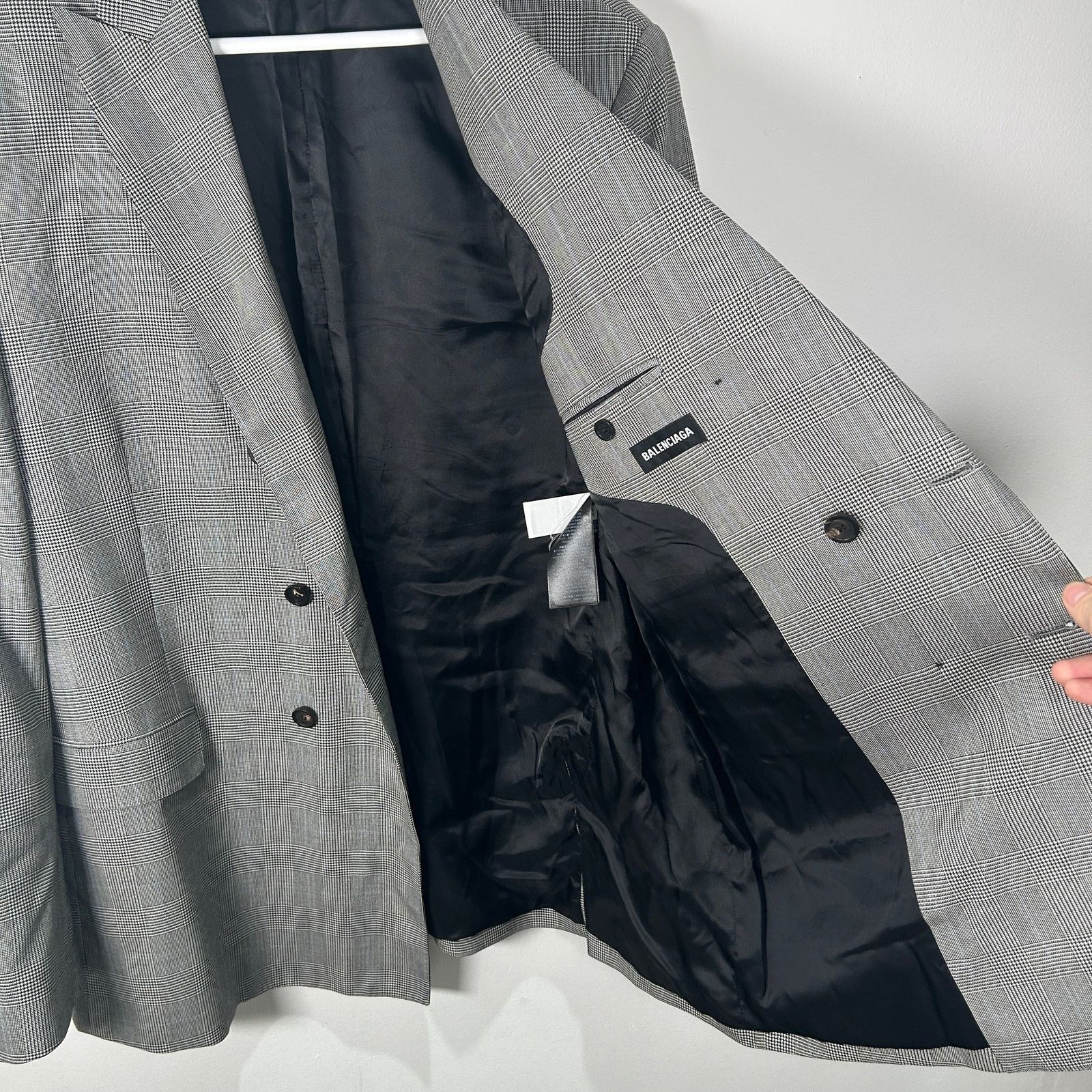 Balenciaga Balenciaga FW21 Grey Checkered Wool Oversized Blazer Size 42 Size 50R - 3 Thumbnail