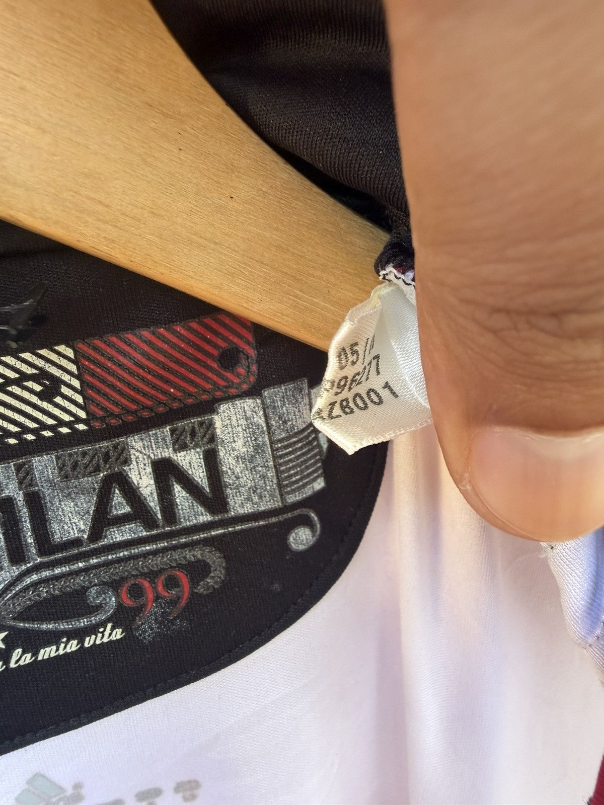Adidas AC Milan FC Size US M / EU 48-50 / 2 - 8 Thumbnail