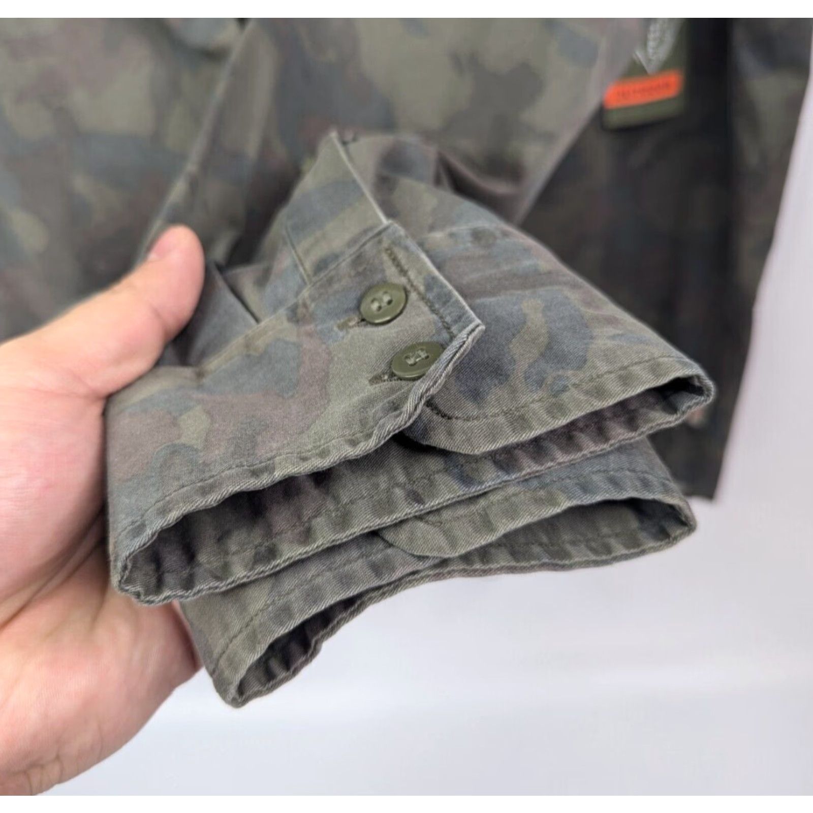 Vintage St. John's Bay Outdoor Camouflage Green Long Sleeve Button-Up Shirt 2XL Pockets Men Size US XXL / EU 58 / 5 - 4 Thumbnail