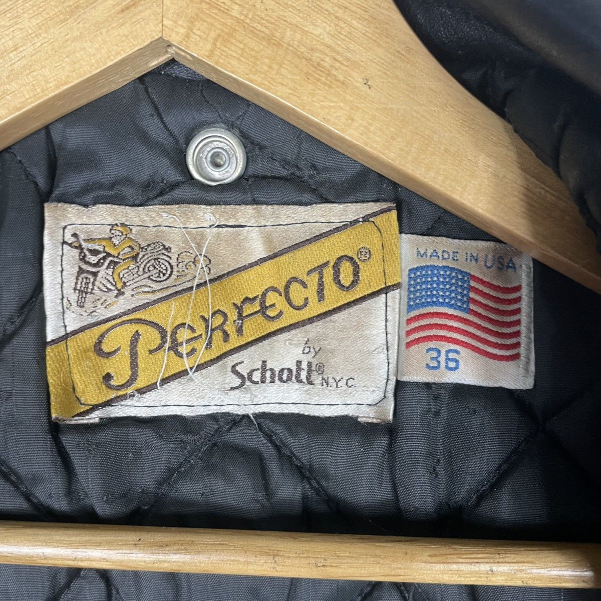 Schott 💥VINTAGE SCHOTT PERFECTO BIKER JACKET Size US S / EU 44-46 / 1 - 10 Thumbnail