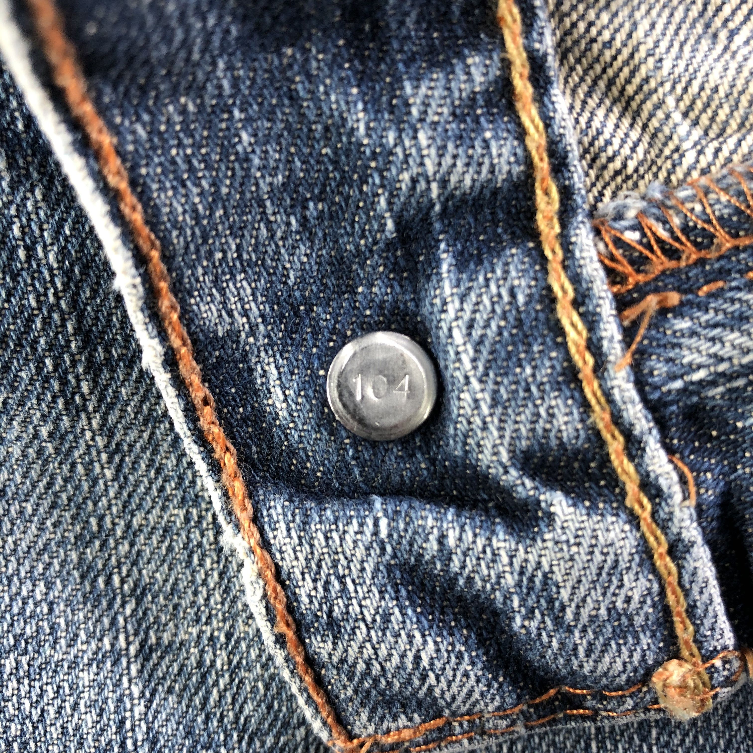 Levi's × Vintage Vintage Blue Wash Levis 569 Jeans-J3322 Size US 35 - 10 Thumbnail